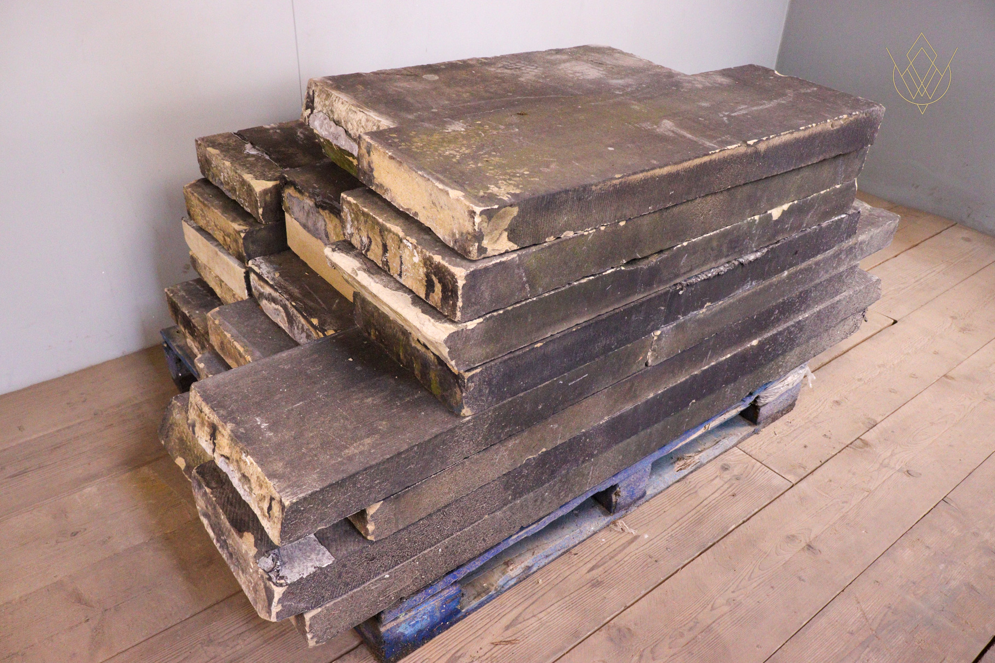 24ft - Reclaimed 12" x 3" 19th Century Flat Coping Stones - WM12250