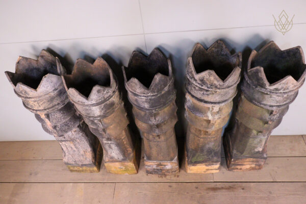 Set of 5 Buff Terracotta Chimney Pots - WM12251 - Image 5