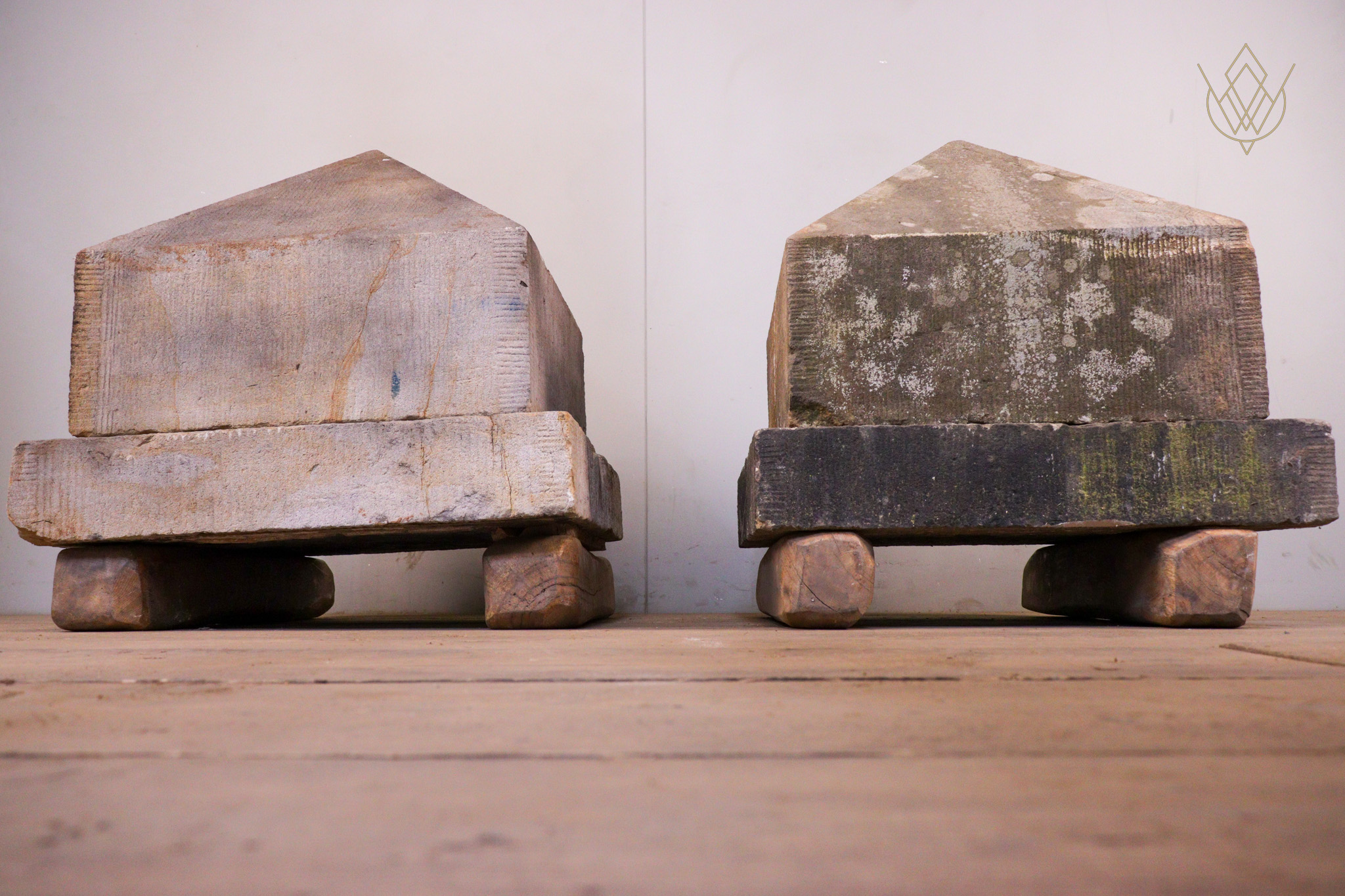Large Victorian Sandstone Pier Caps on Stone Bases - WM12254 - Image 5