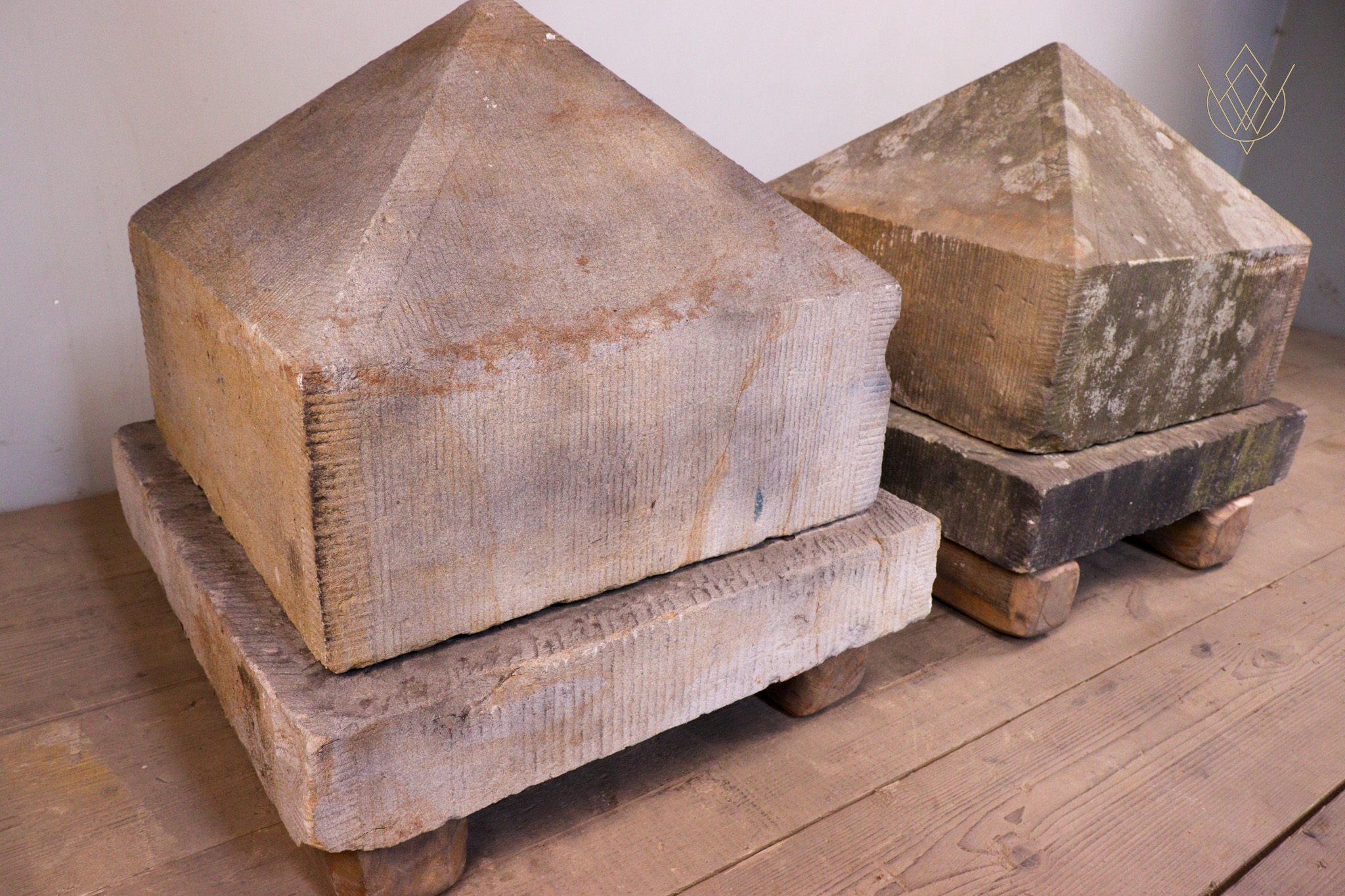 Large Victorian Sandstone Pier Caps on Stone Bases - WM12254 - Image 3