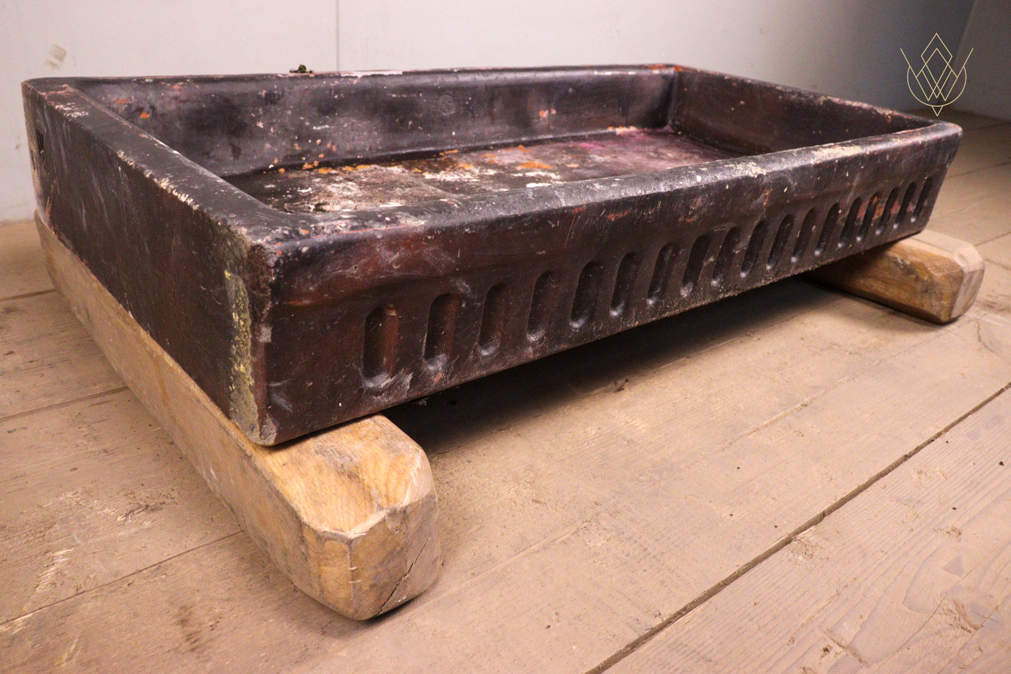 19th Century Salt Glazed Fluted Butlers Sink - WM12265 - Image 6