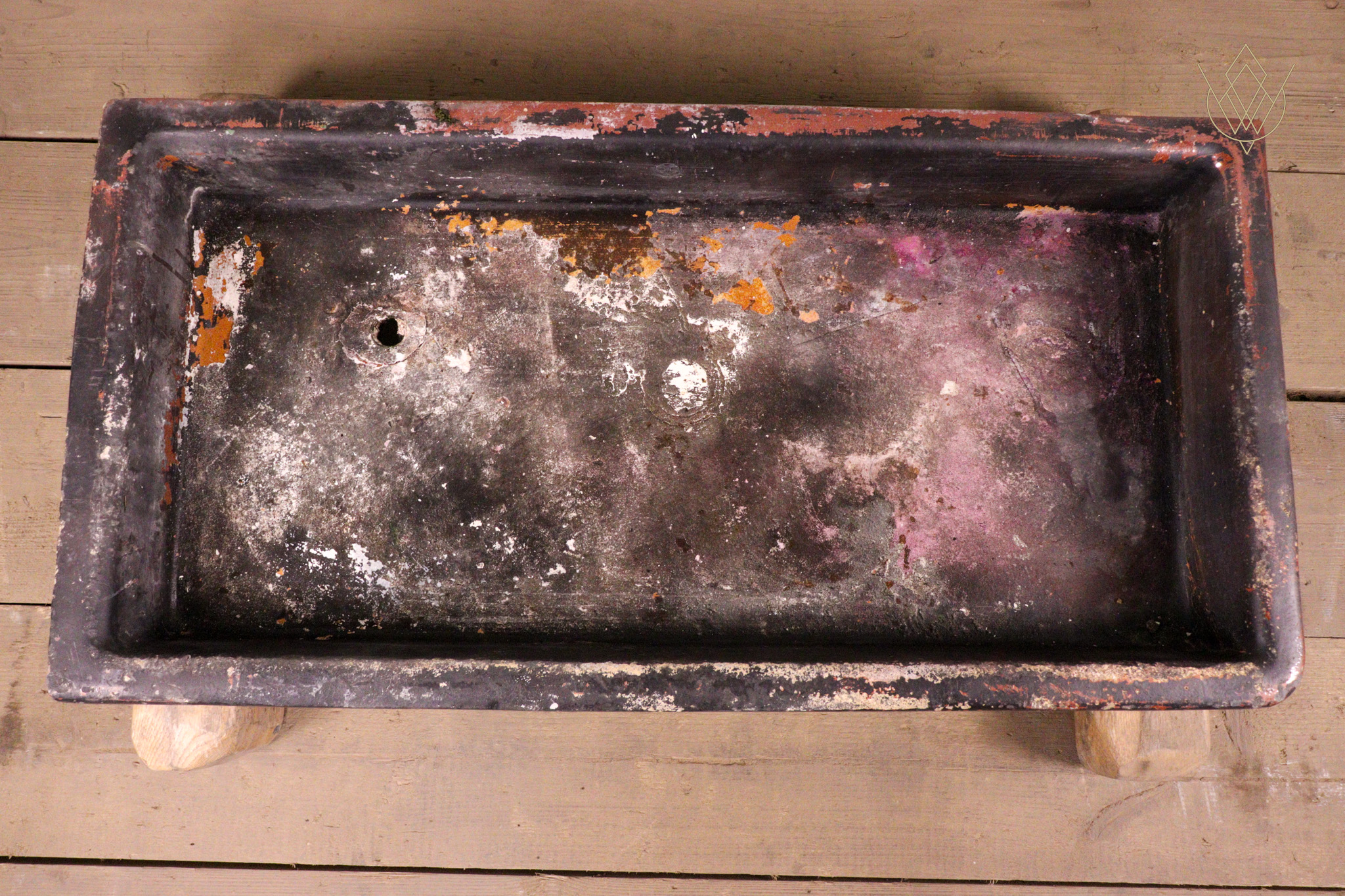 19th Century Salt Glazed Fluted Butlers Sink - WM12265 - Image 2