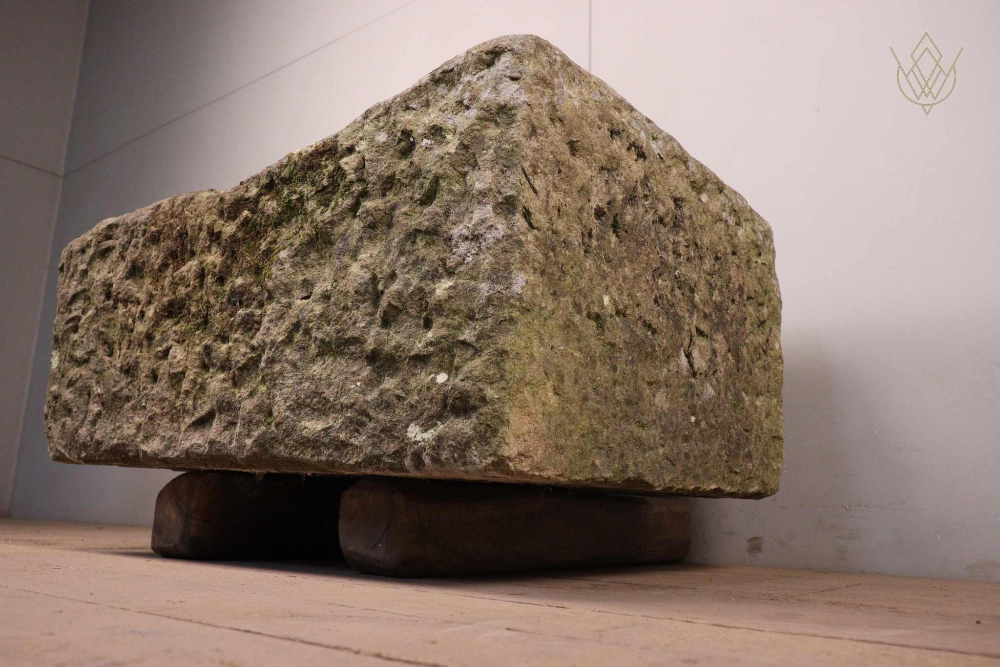 19th Century Carved Stone Water Trough/Planter - WM12278 - Image 7