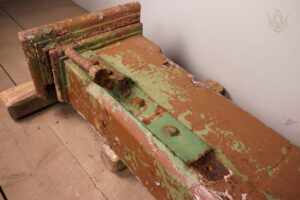 Large Wall End Victorian Cast Iron Gatepost & Pier Cap - WM12280