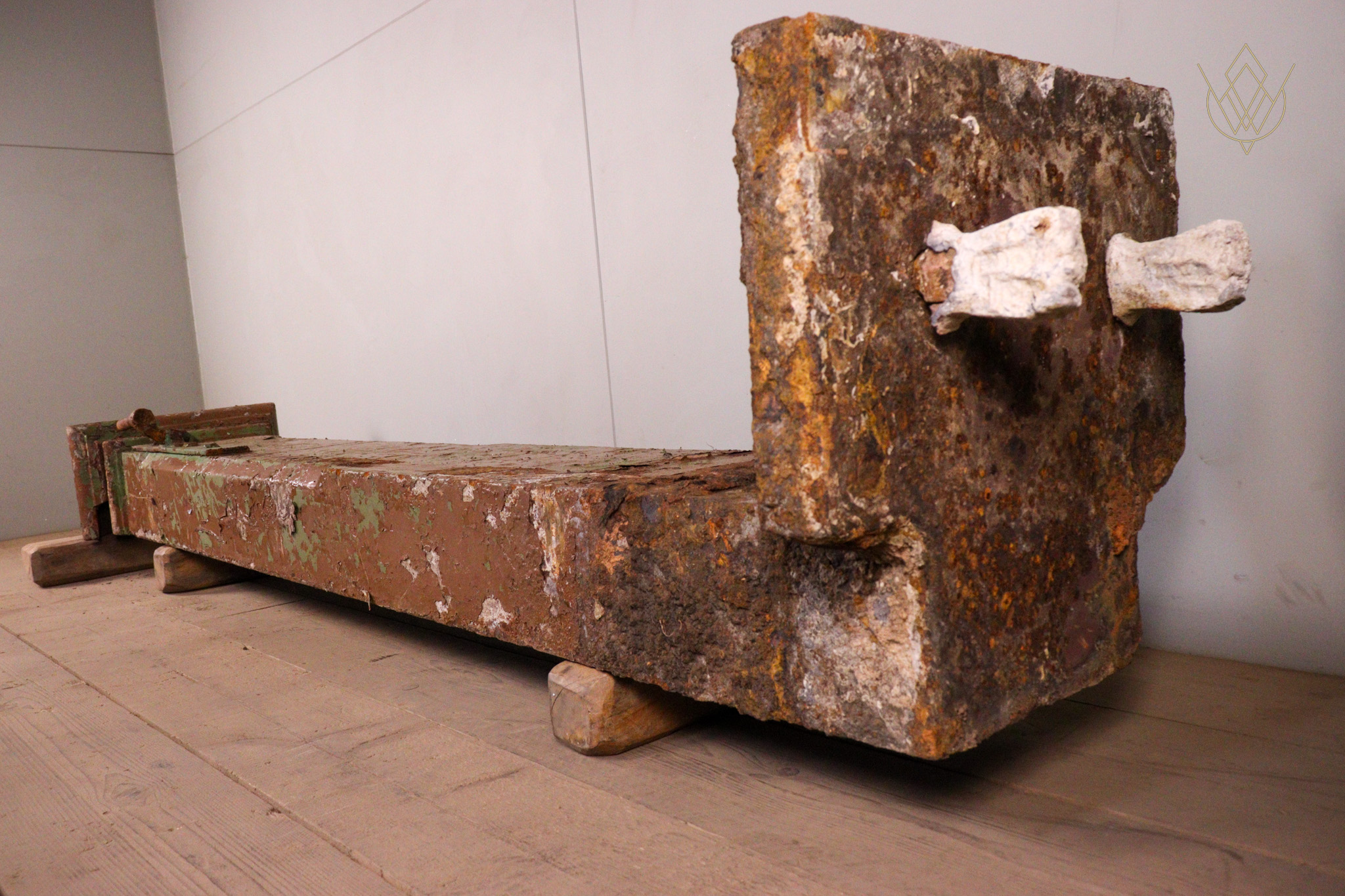 Large Wall End Victorian Cast Iron Gatepost & Pier Cap - WM12280 - Image 7