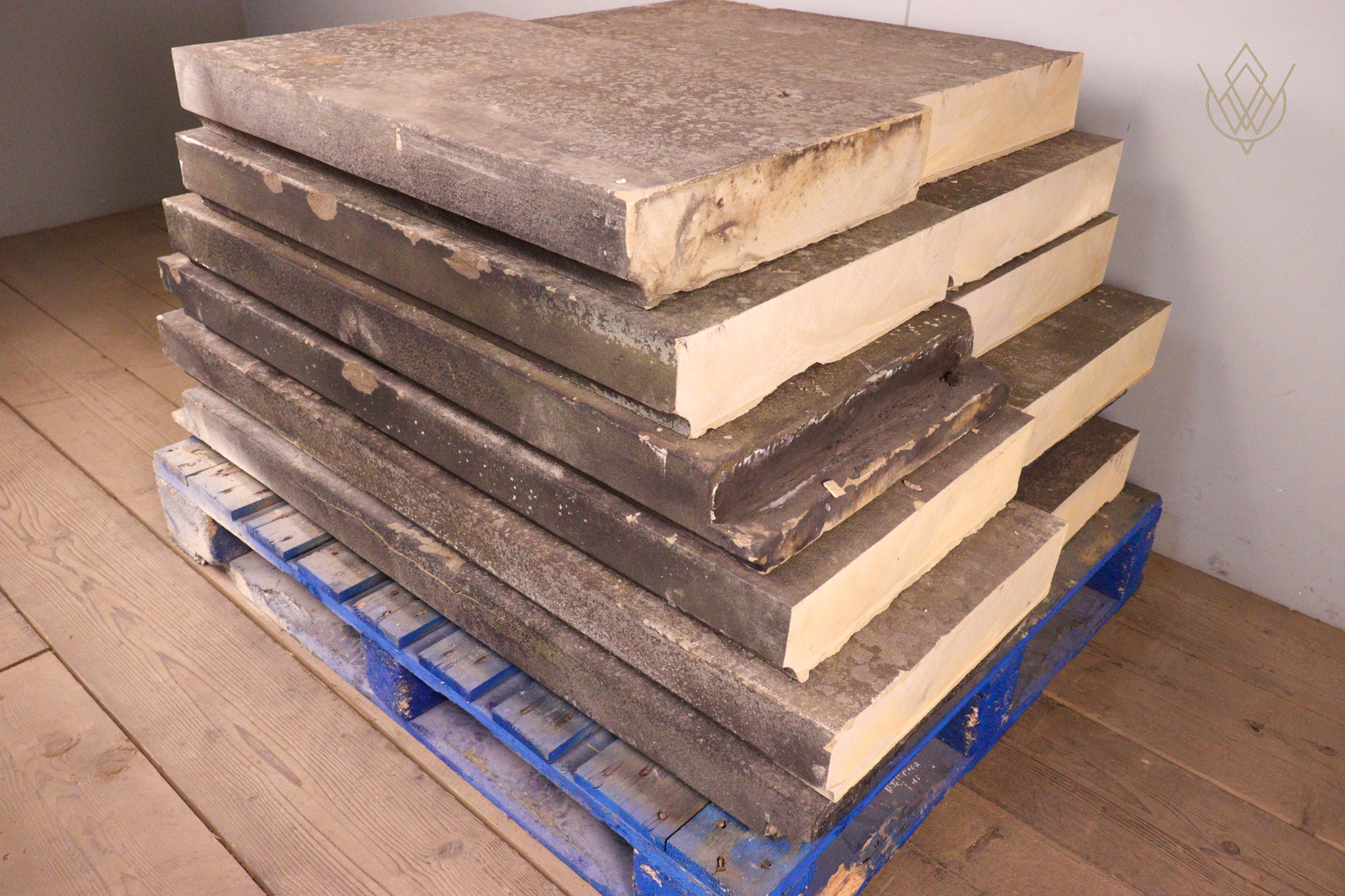 38.4ft - 18" x 4" Flat Reclaimed Coping Stones - WM12281 - Image 7