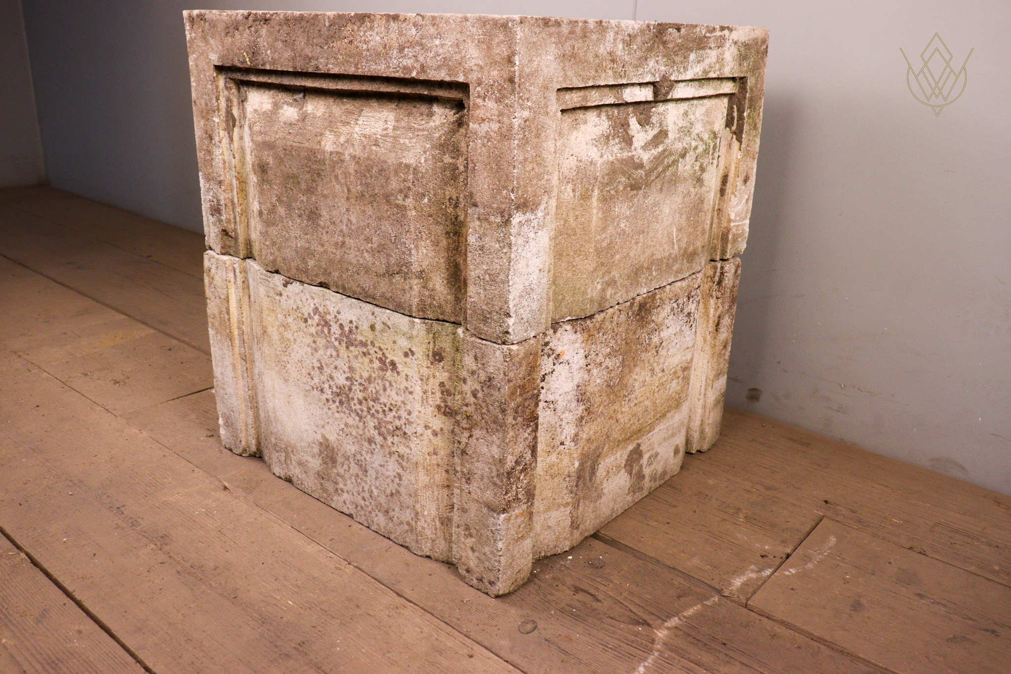 Reclaimed 2 Piece Limestone Plinth/Pedestal - WM12283 - Image 2