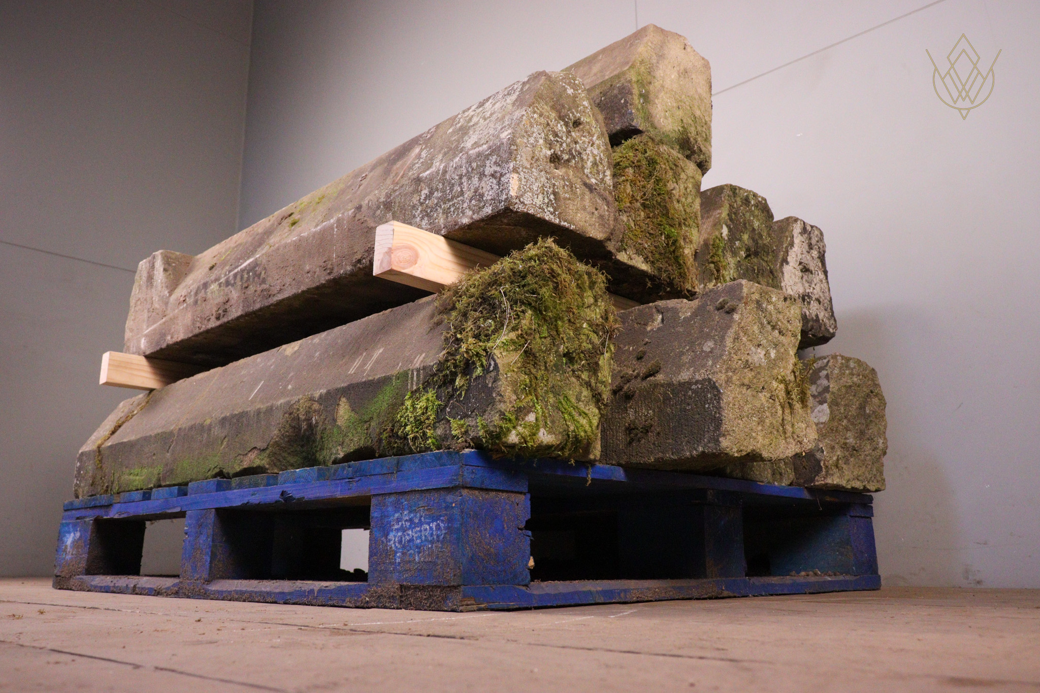 35.6ft - 19th Century Sandstone Outer Course Coping Stones - WM12294 - Image 6