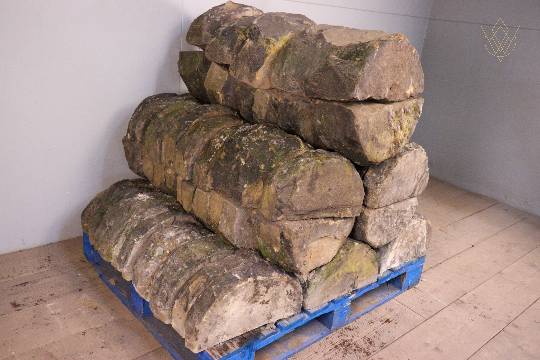 29ft - Round Top Sandstone Coping Stone - WM12296 - Image 6