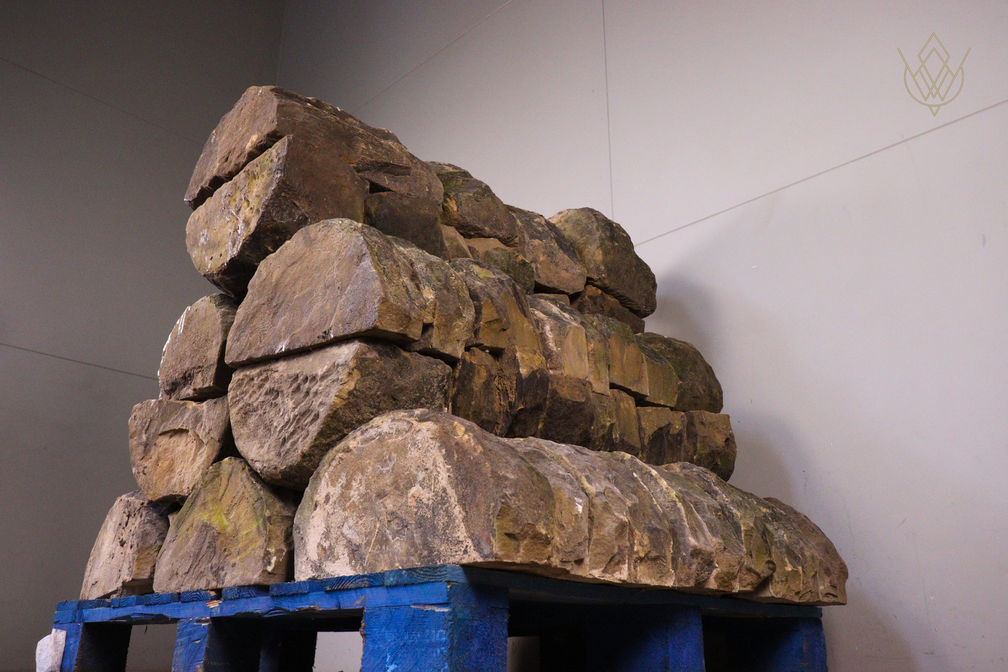 29ft - Round Top Sandstone Coping Stone - WM12296 - Image 4