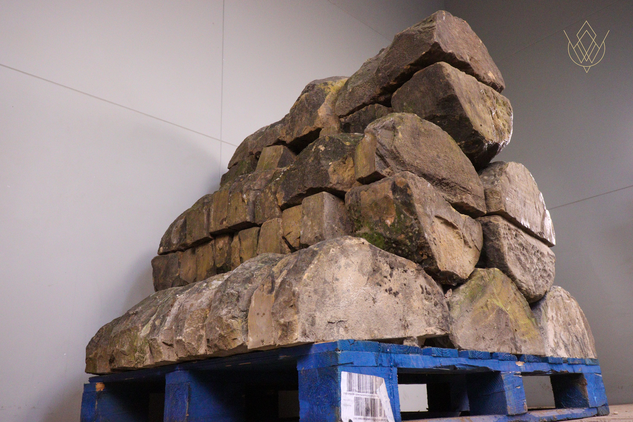 29ft - Round Top Sandstone Coping Stone - WM12296 - Image 2