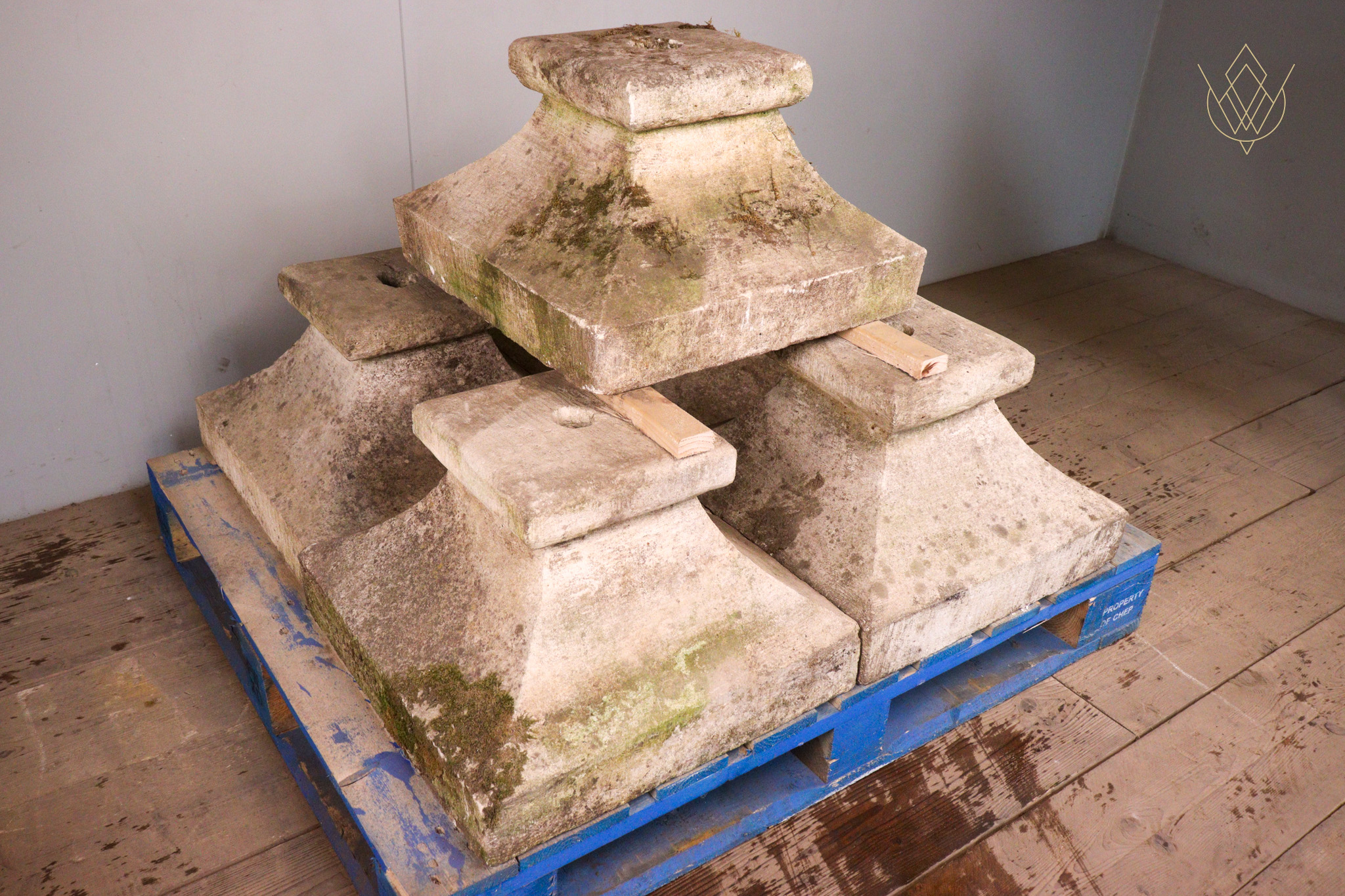 Large Limestone Fluted Stone Pier Caps/Finials - WM12297 - Image 7