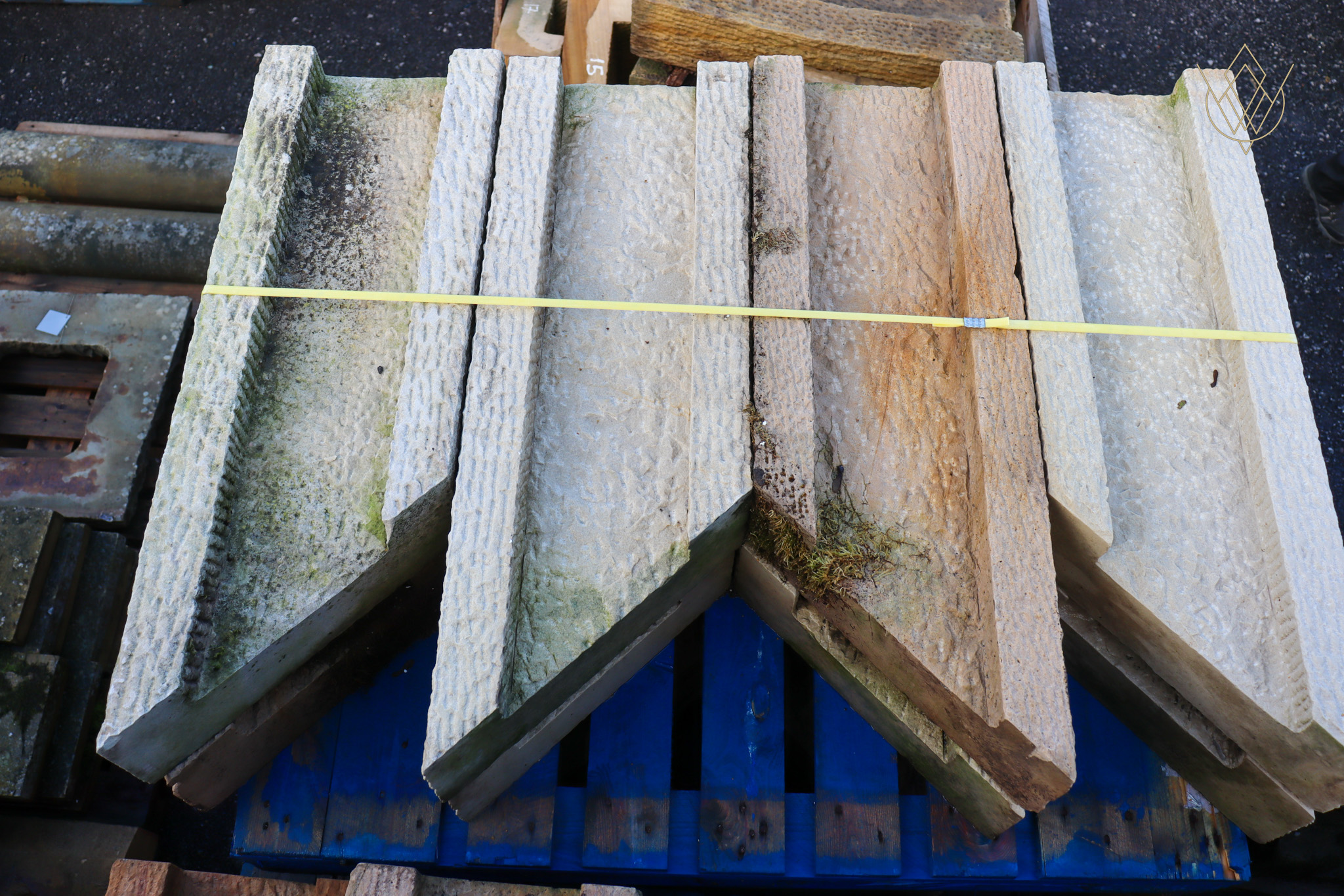 Punch Faced Stone Channel Gullies - WM12304 - Image 8