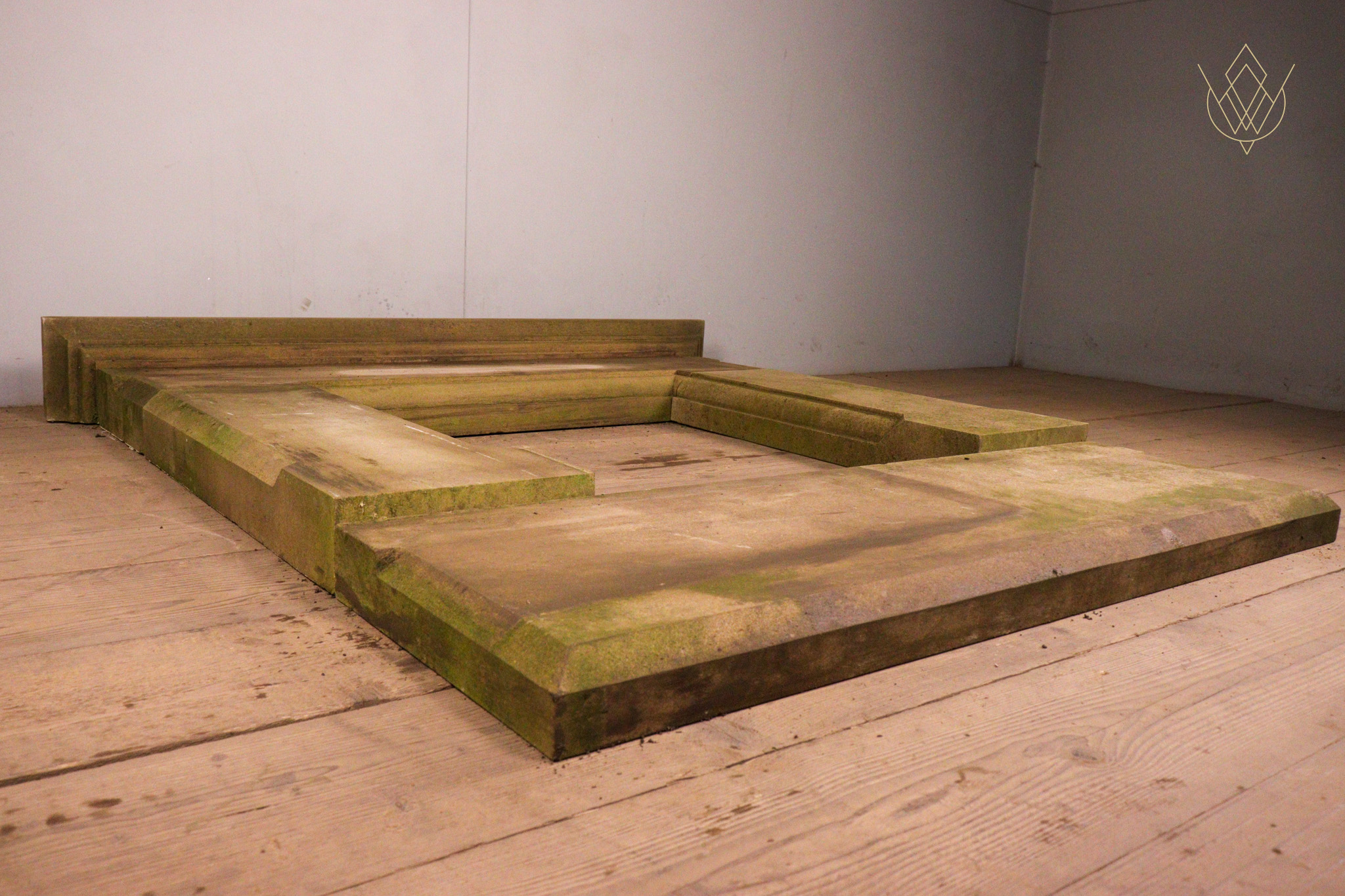 Reclaimed 5 Piece Sandstone Fire Place Surround - WM12321 - Image 4