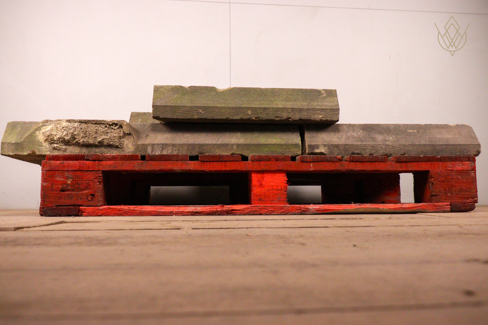 20.4ft - 12" x 4" Reclaimed 5 Sided Sandstone Coping Stones - WM12329 - Image 4