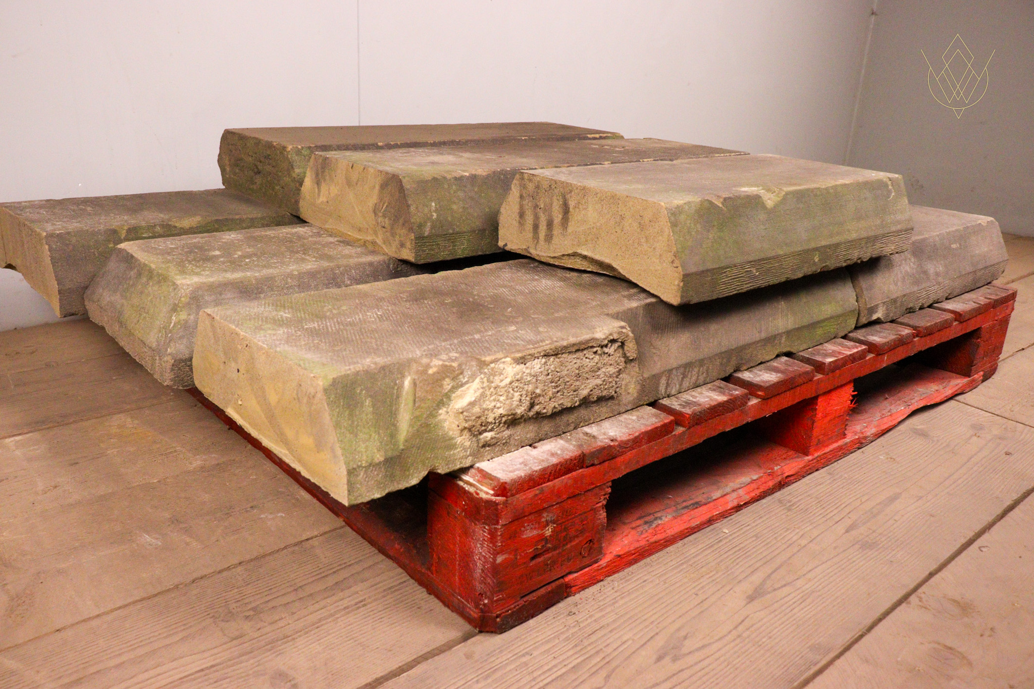 20.4ft - 12" x 4" Reclaimed 5 Sided Sandstone Coping Stones - WM12329 - Image 7