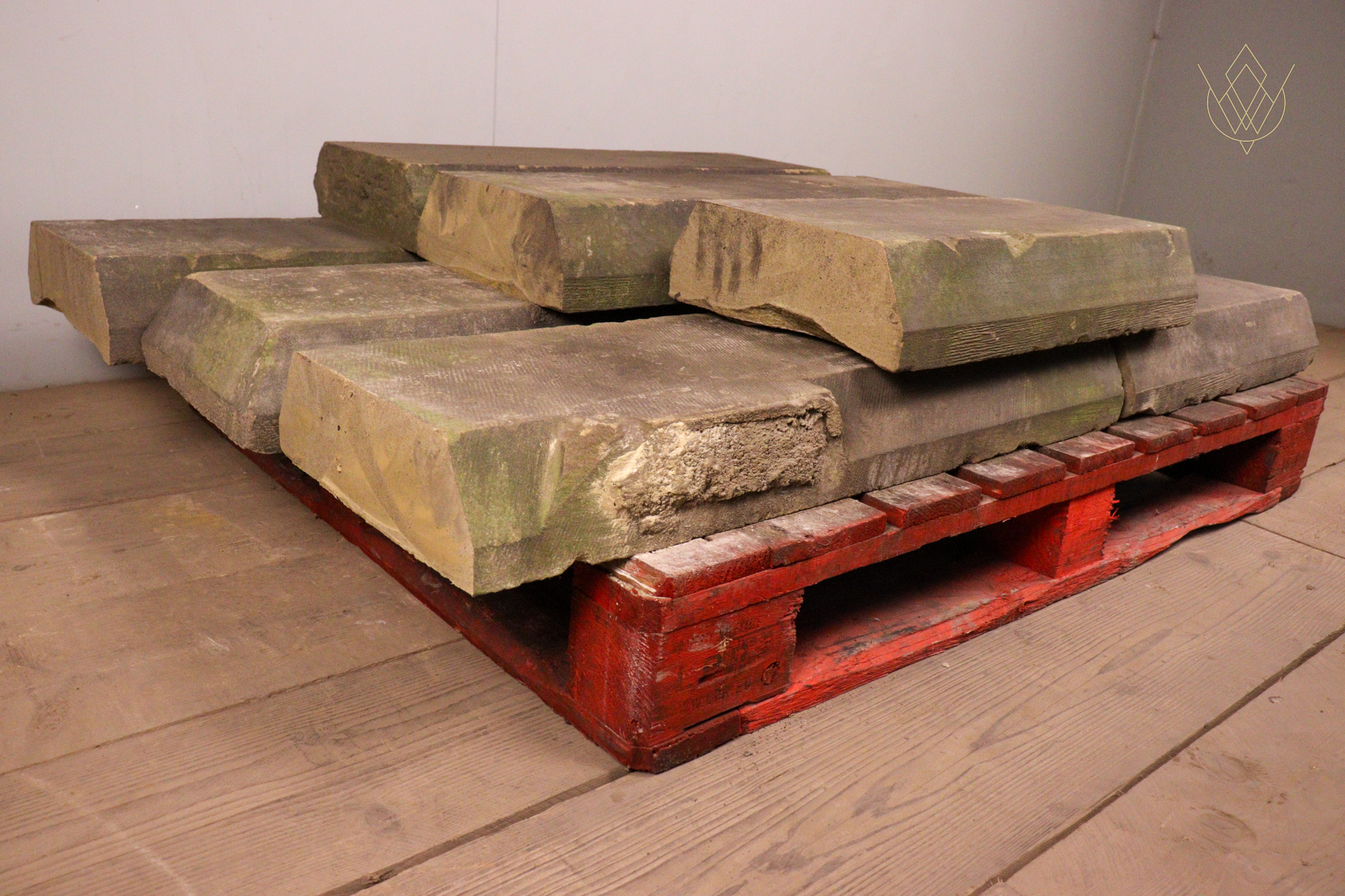 20.4ft - 12" x 4" Reclaimed 5 Sided Sandstone Coping Stones - WM12329 - Image 6