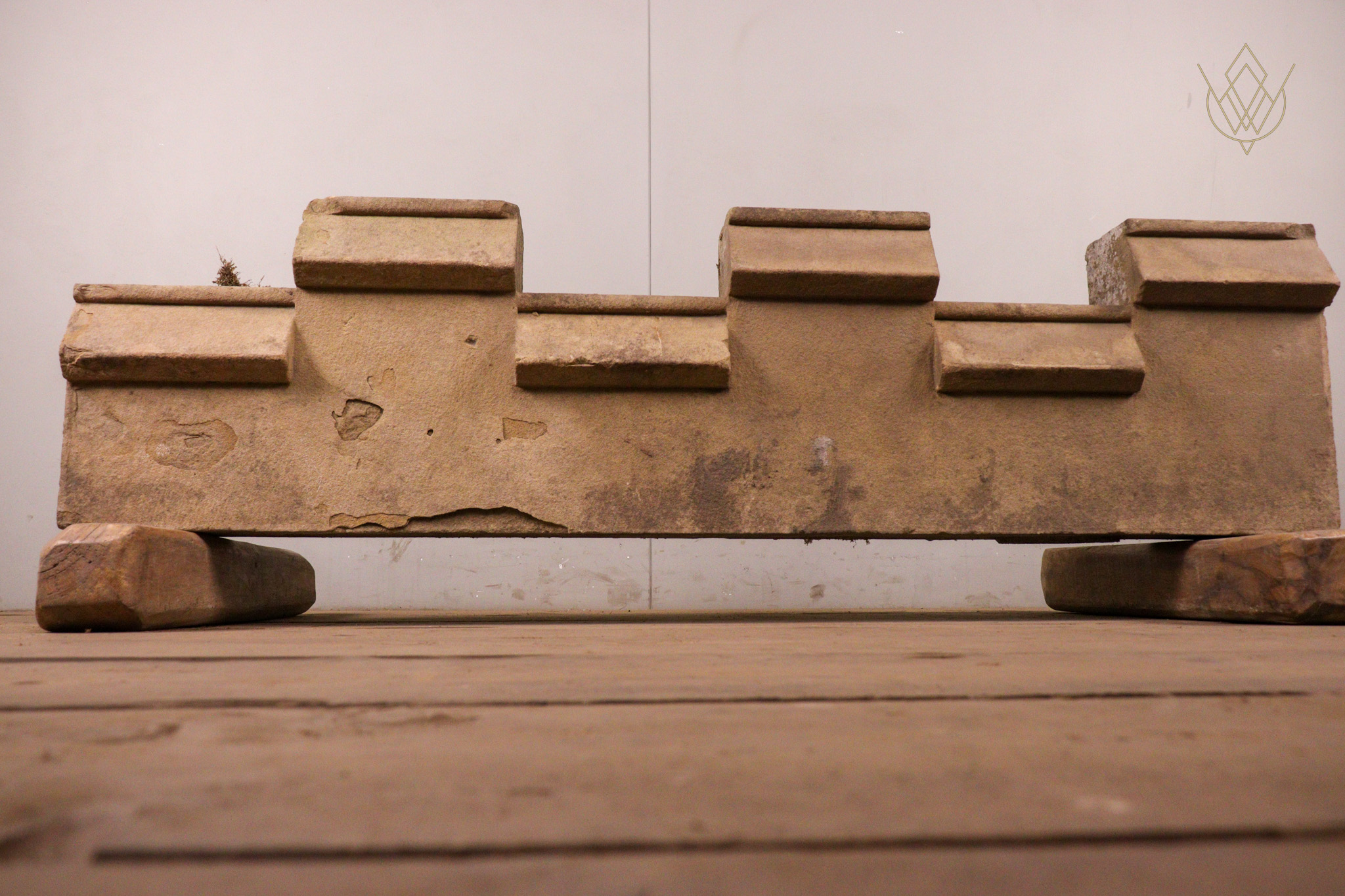 Castellated Architectural Stone - WM12340 - Image 4