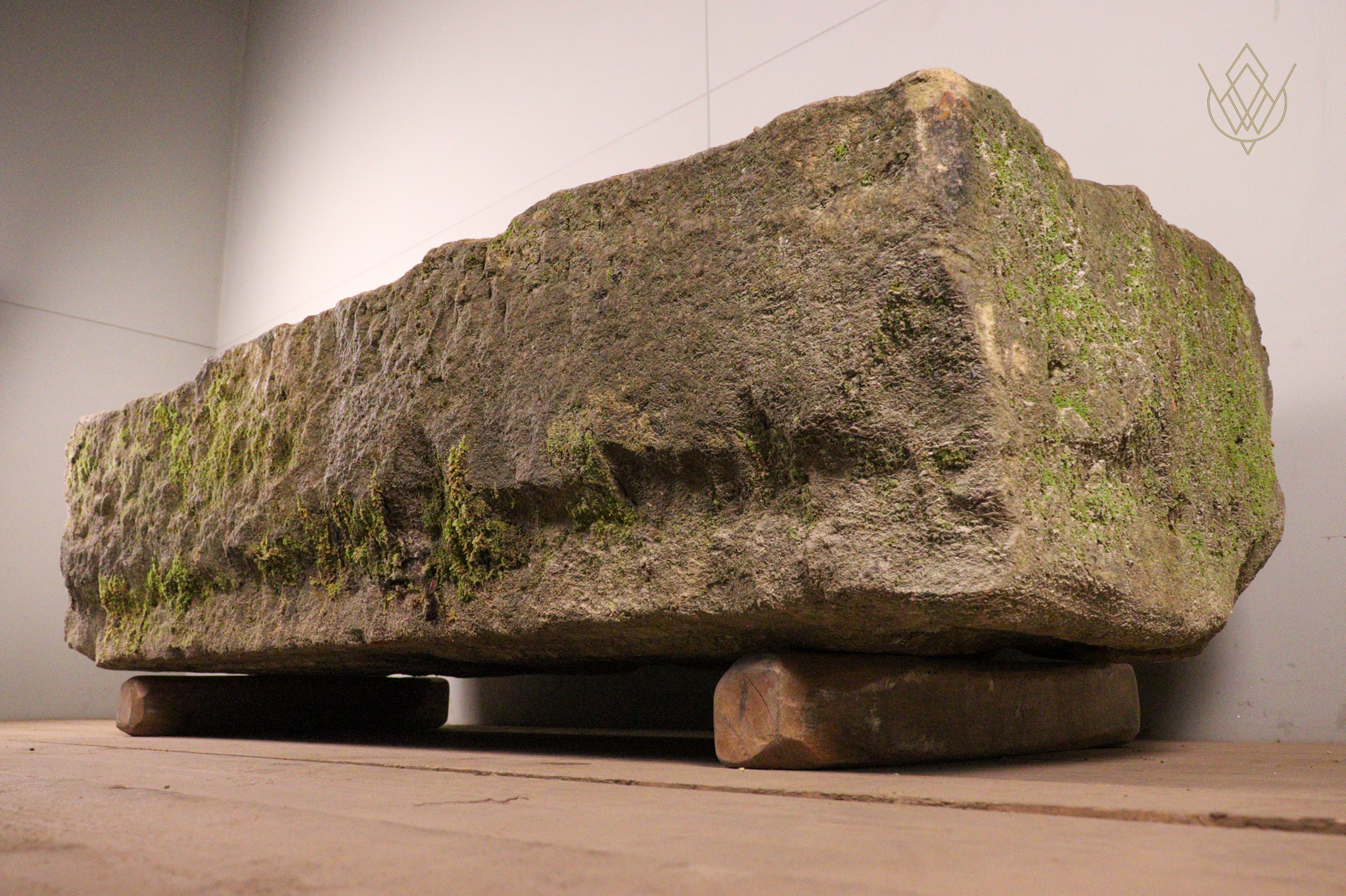 Large 6ft York Stone Water Trough/Planter - WM12330 - Image 5