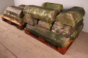 29ft - 14" x 8" 5 Sided Sandstone Coping Stones - WM12331