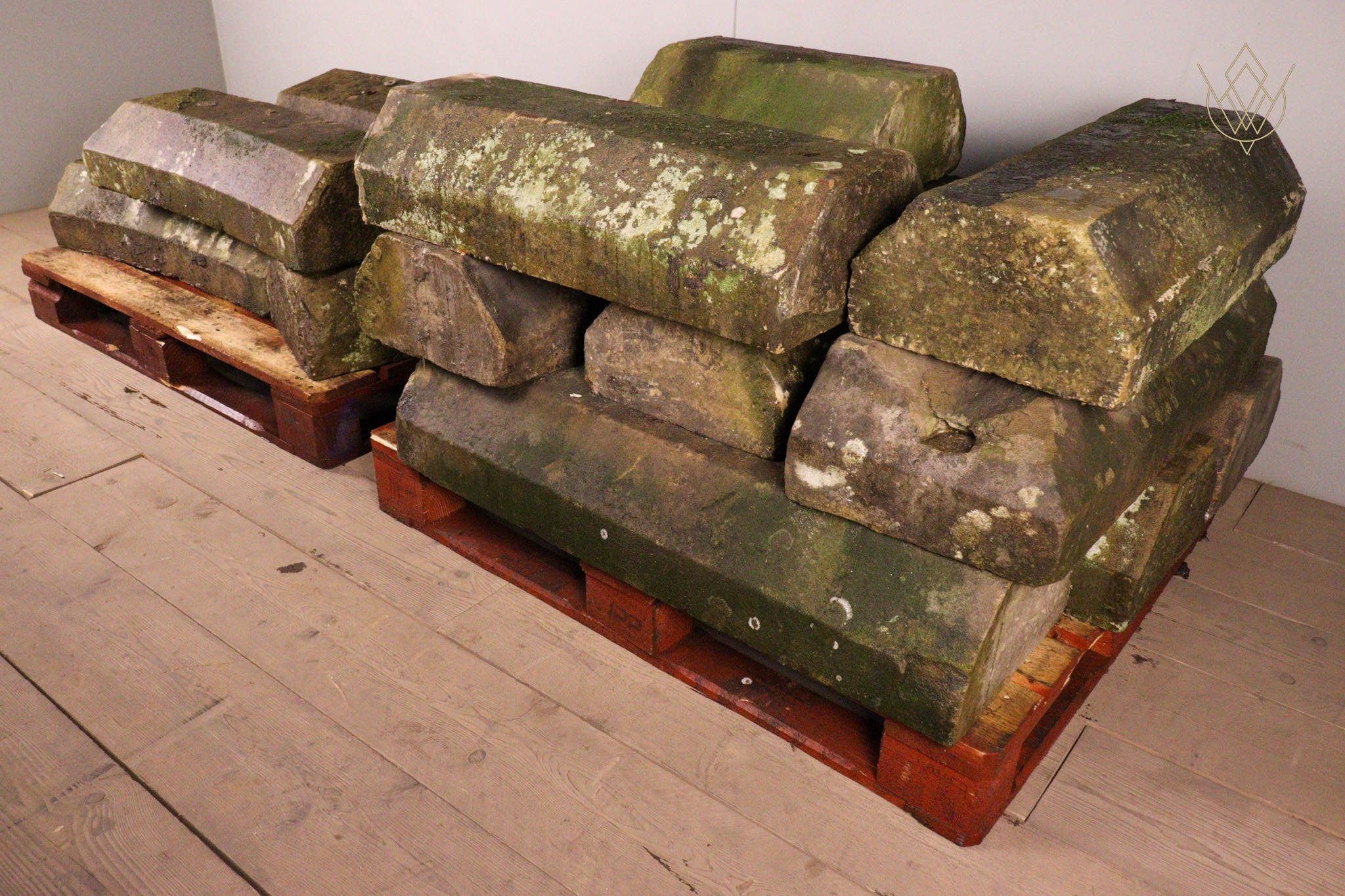 29ft - 14" x 8" 5 Sided Sandstone Coping Stones - WM12331