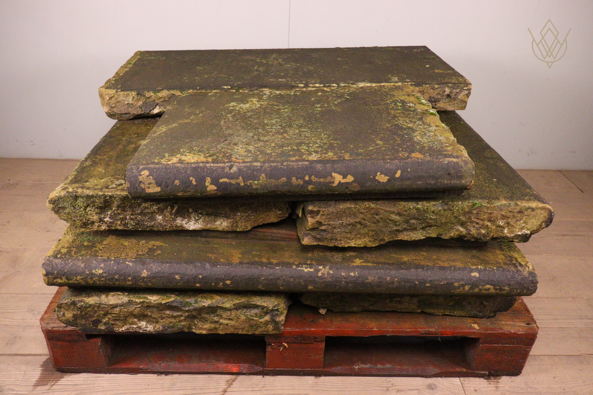 24.6ft - Bullnose Sandstone Outer Course/Coping Stones - WM12350 - Image 7