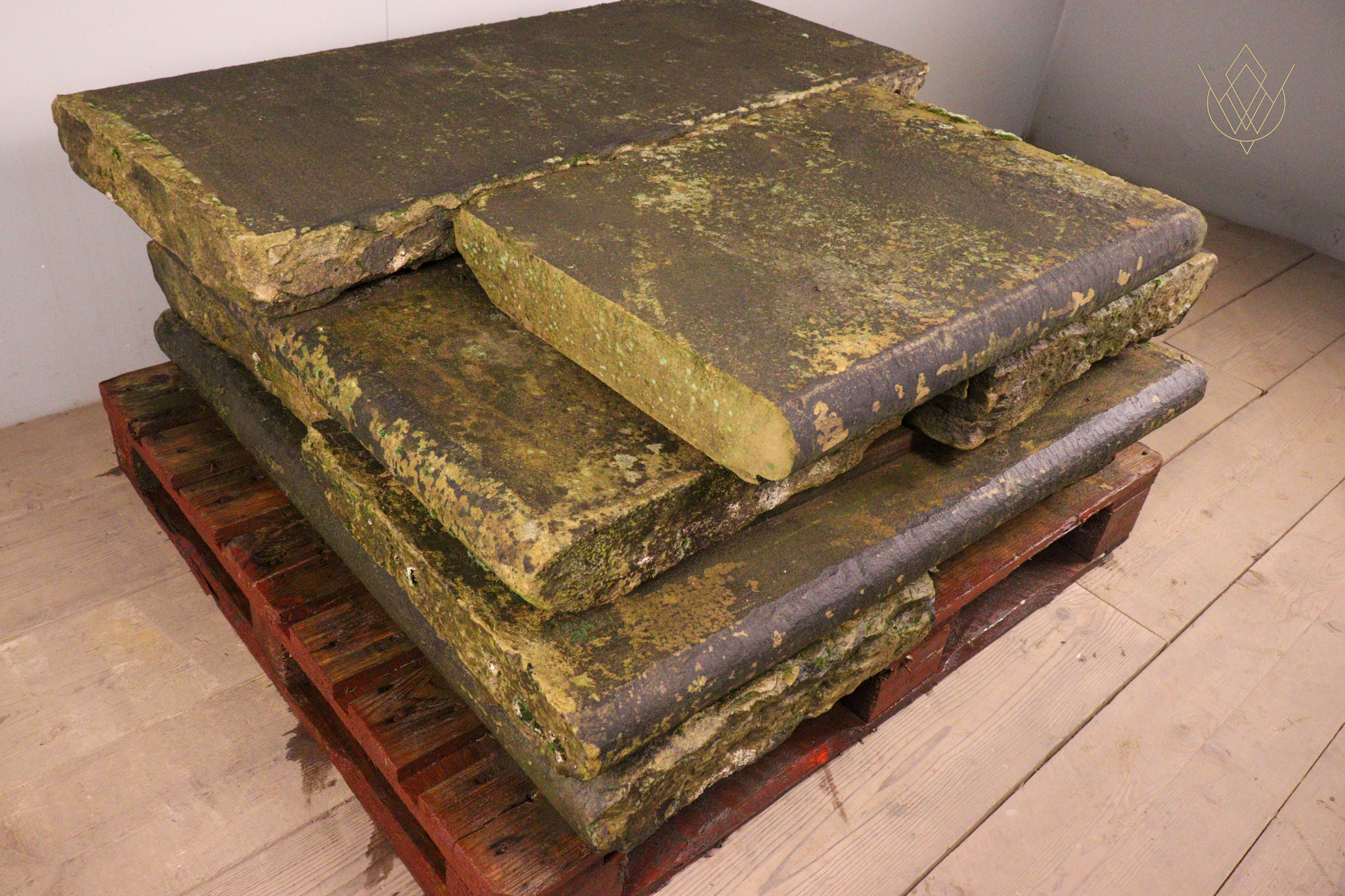 24.6ft - Bullnose Sandstone Outer Course/Coping Stones - WM12350