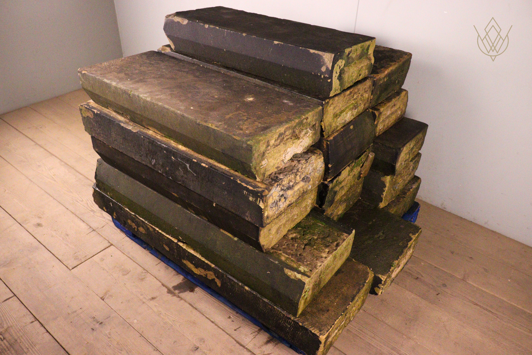 52.5ft - 19th Century Sandstone Coping Stones - WM12351 - Image 11