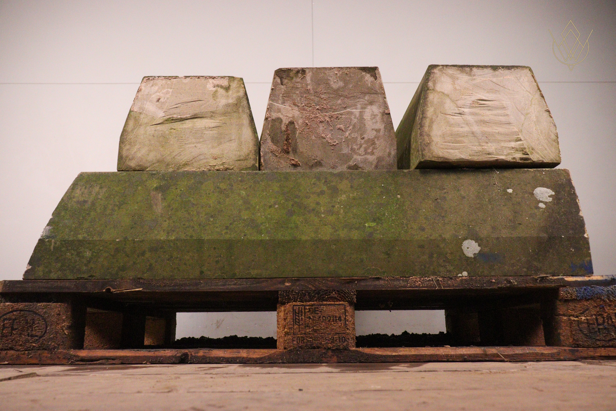 14ft - Reclaimed 5 Sided Coping Stones - WM12352 - Image 2