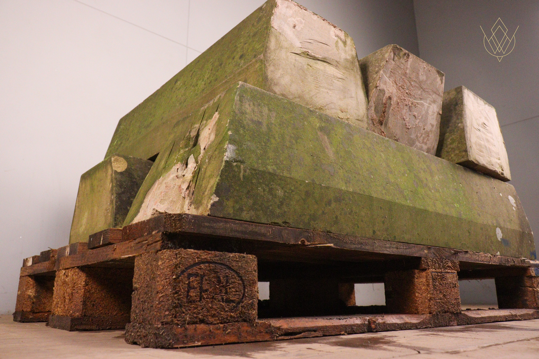 14ft - Reclaimed 5 Sided Coping Stones - WM12352 - Image 4