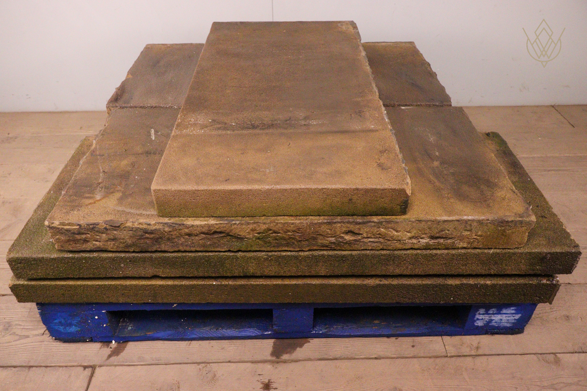 21.75ft - 20" x 3" Flat Reclaimed Sandstone Coping Stones - WM12353 - Image 9