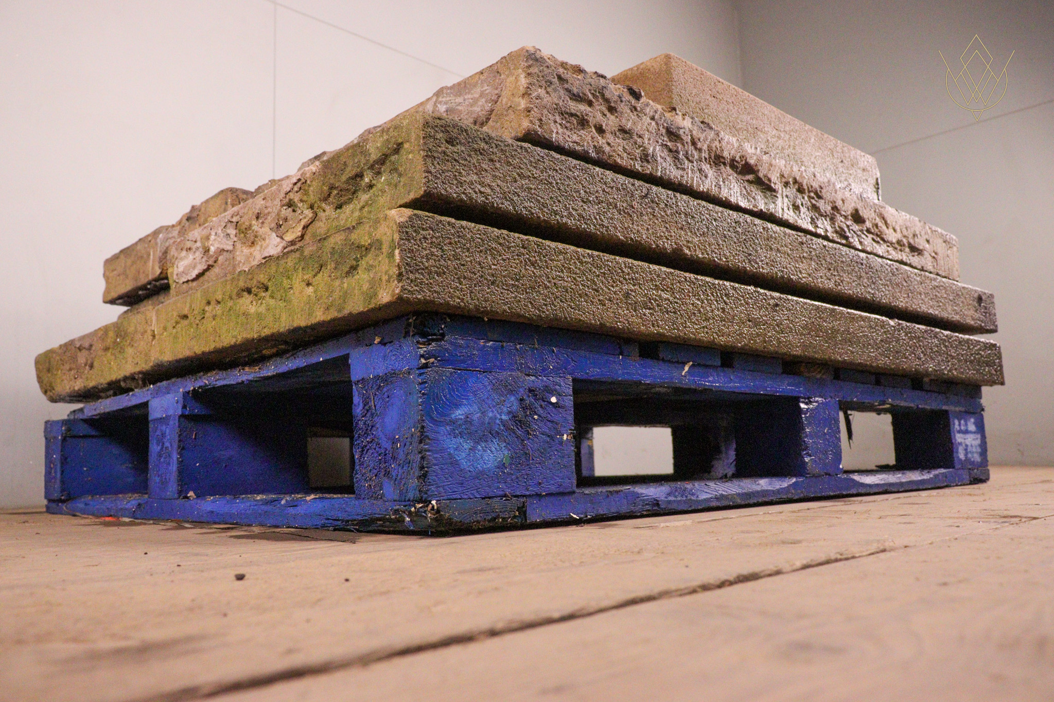 21.75ft - 20" x 3" Flat Reclaimed Sandstone Coping Stones - WM12353 - Image 3