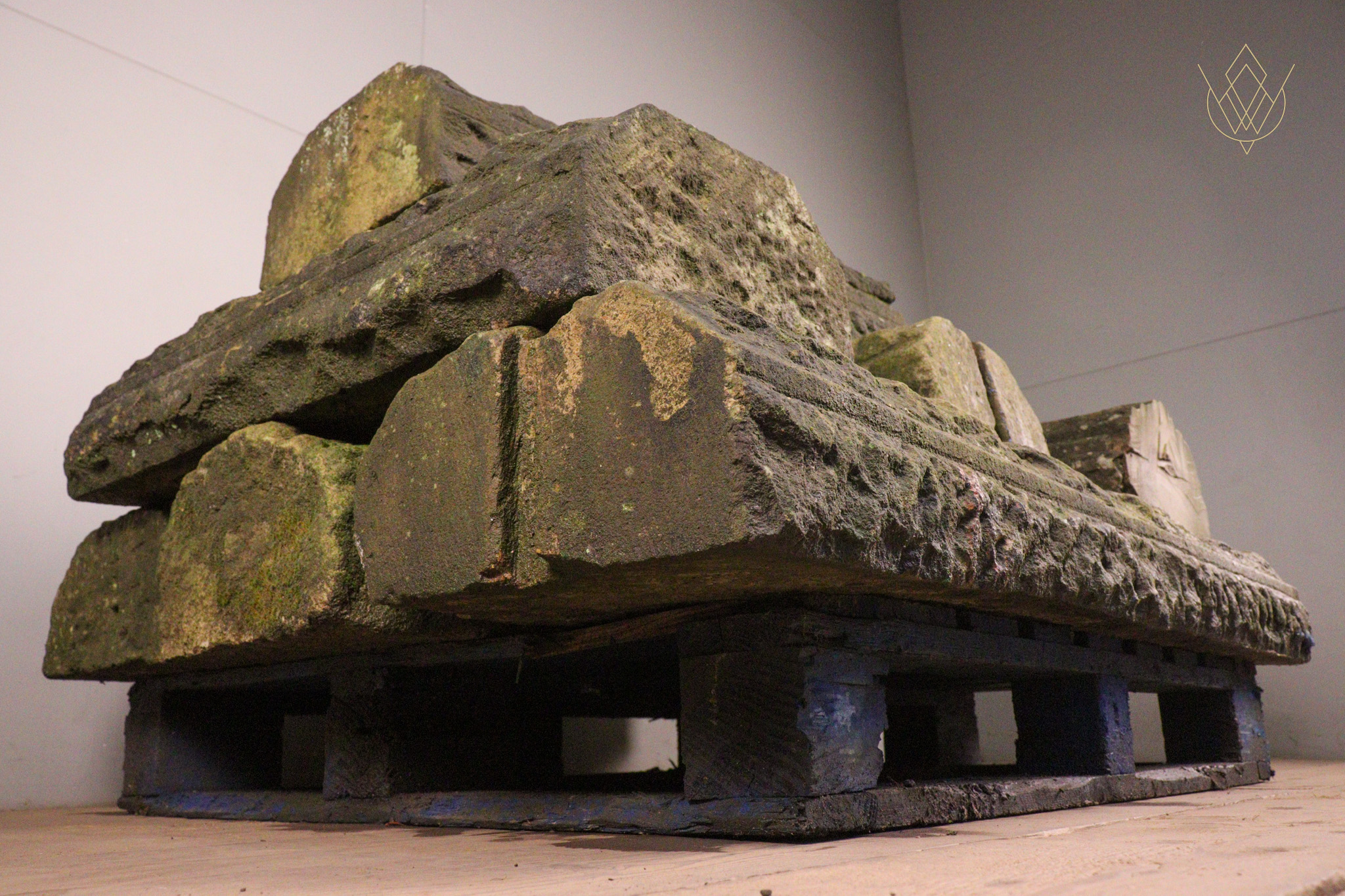 26ft - 14" x 7" 19th Sandstone 5 Sided Coping Stones - WM12354 - Image 4