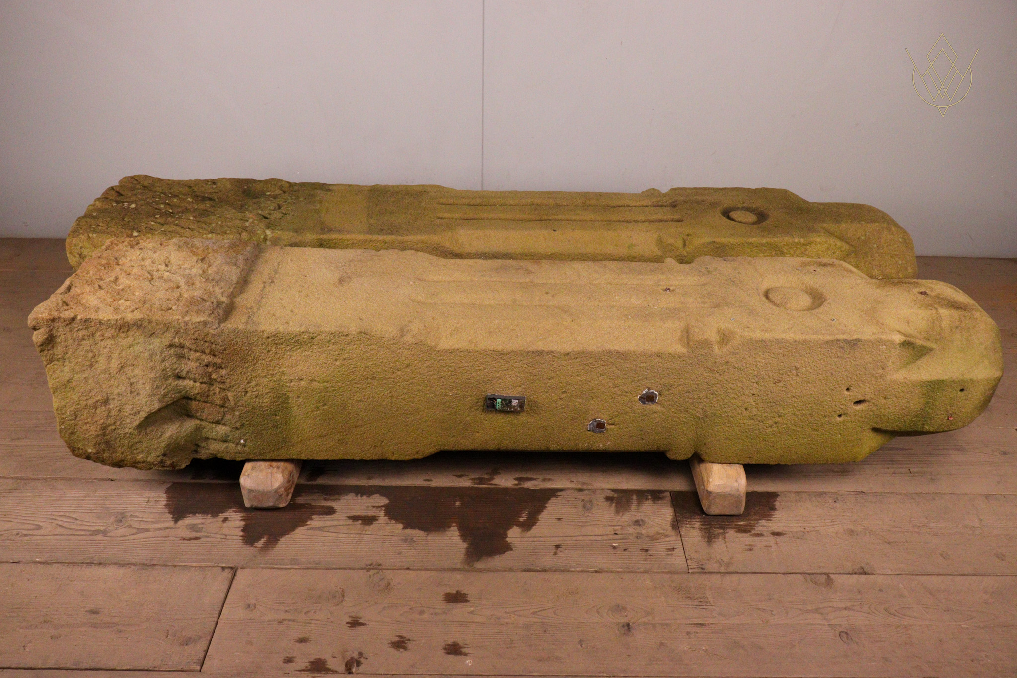 Pair of Ornate Victorian Sandstone Gateposts - WM12355 - Image 12