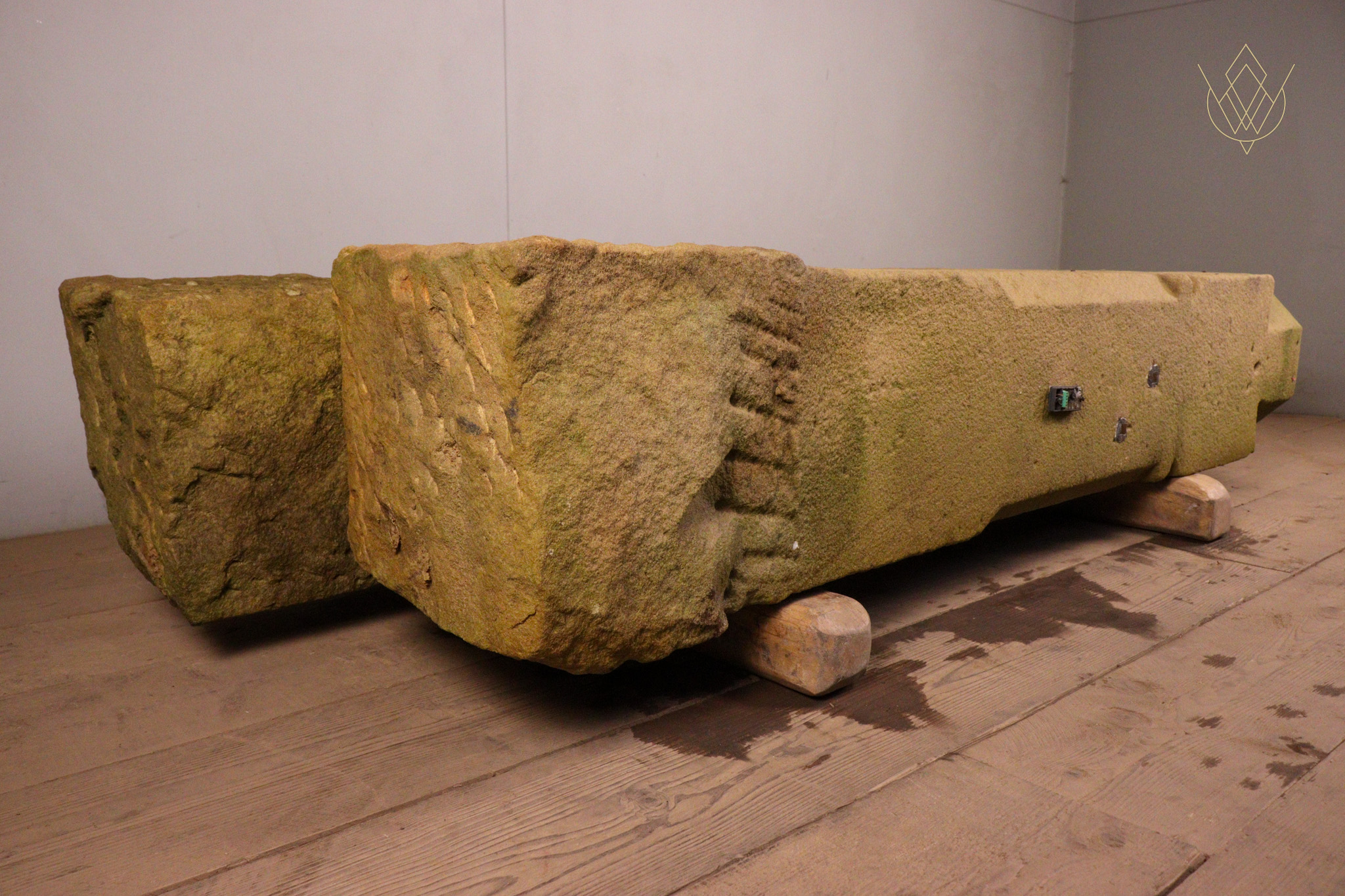 Pair of Ornate Victorian Sandstone Gateposts - WM12355 - Image 7