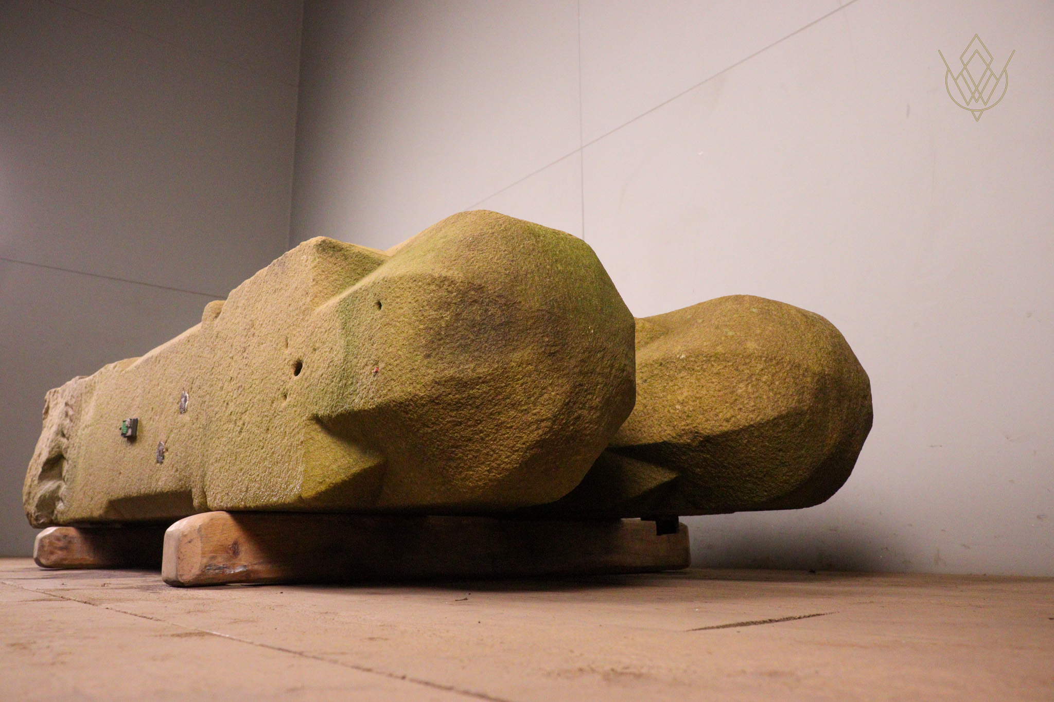 Pair of Ornate Victorian Sandstone Gateposts - WM12355 - Image 6