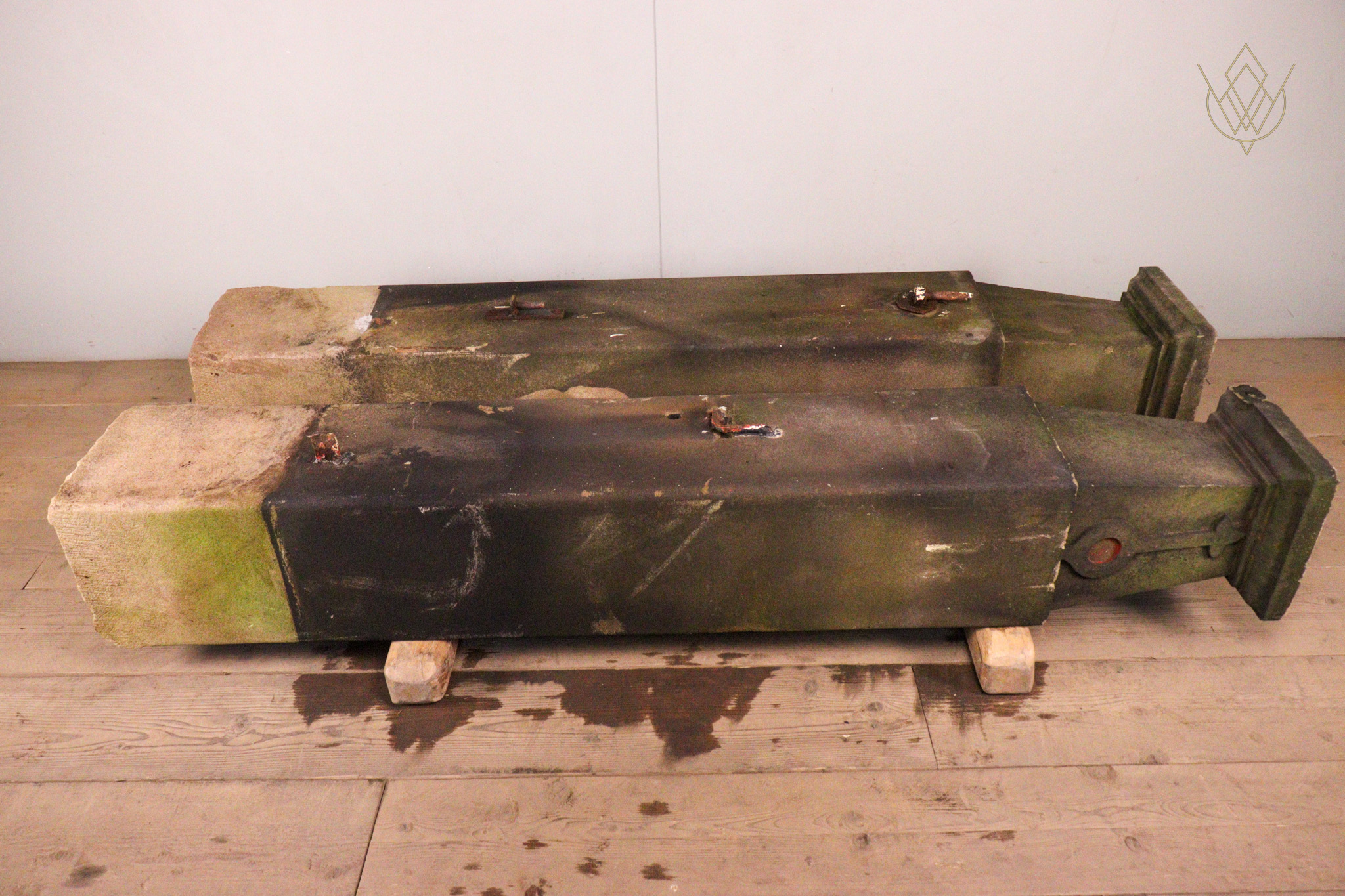 Pair of Ornate Victorian Sandstone Gateposts - WM12356 - Image 10