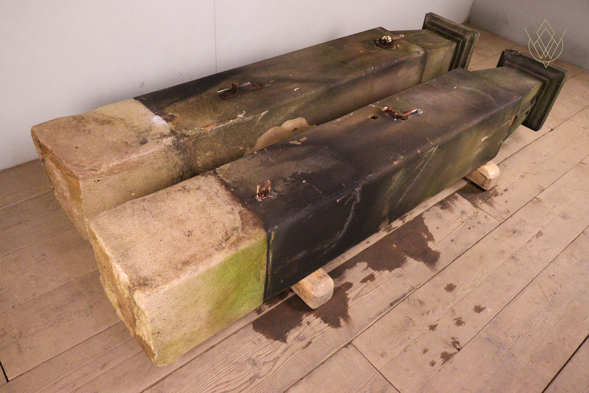 Pair of Ornate Victorian Sandstone Gateposts - WM12356 - Image 9