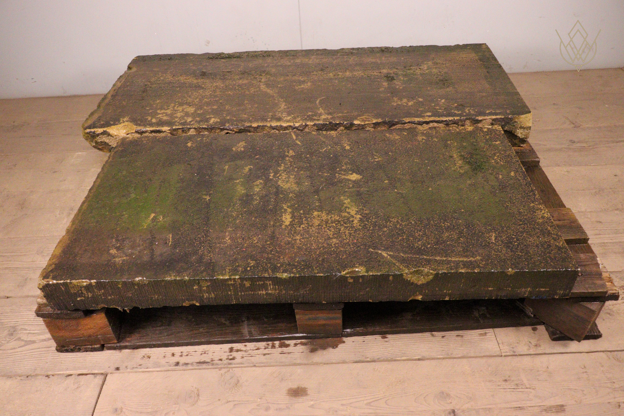 7.5ft - 21" x 3.25" Flat Reclaimed Sandstone Coping Stones - WM12357 - Image 7