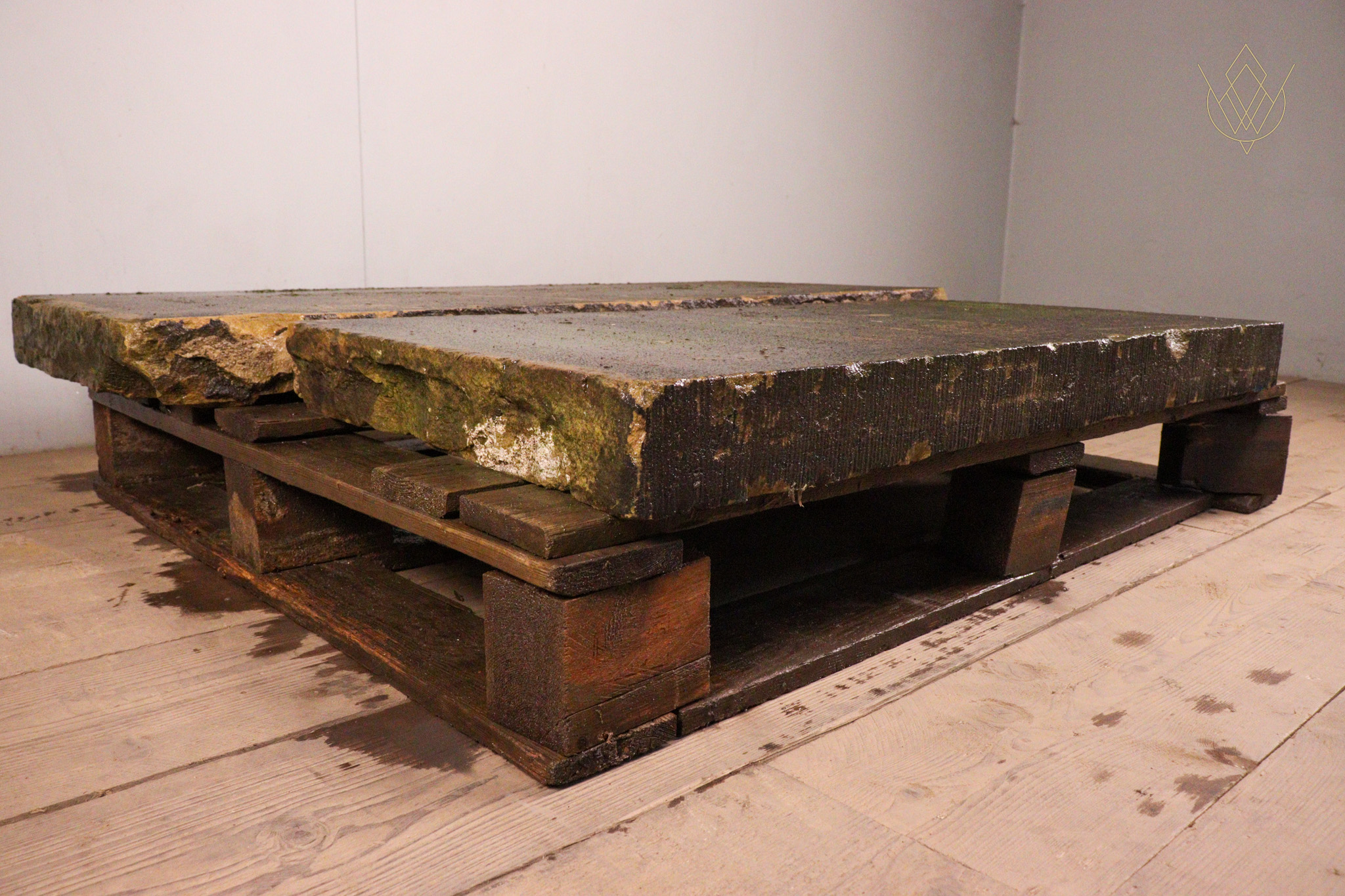 7.5ft - 21" x 3.25" Flat Reclaimed Sandstone Coping Stones - WM12357 - Image 2