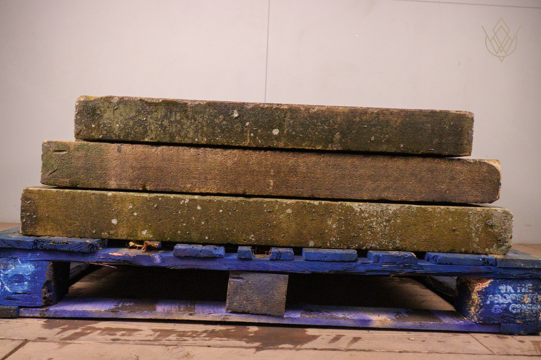 22ft - 18" x 4" Flat Reclaimed Sandstone Coping Stones - WM12358 - Image 6