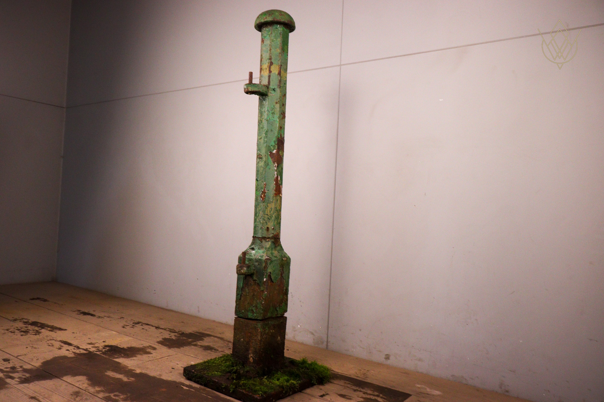 19th Century Cast Iron Gatepost - WM12366 - Image 7