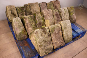 9.5ft - 14" x 10" Triangle Gritstone Coping Stones - WM12368