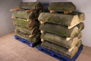 86ft - 17.75" x 8.75" + Corners Reclaimed 5 Sided Radius Coping Stones - WM12373