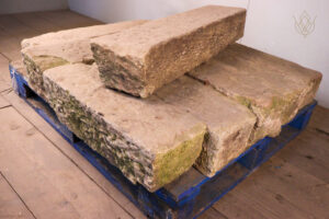 5.8m - 8" x 6" Sandstone Kerbs/Kerb Stones - WM12404