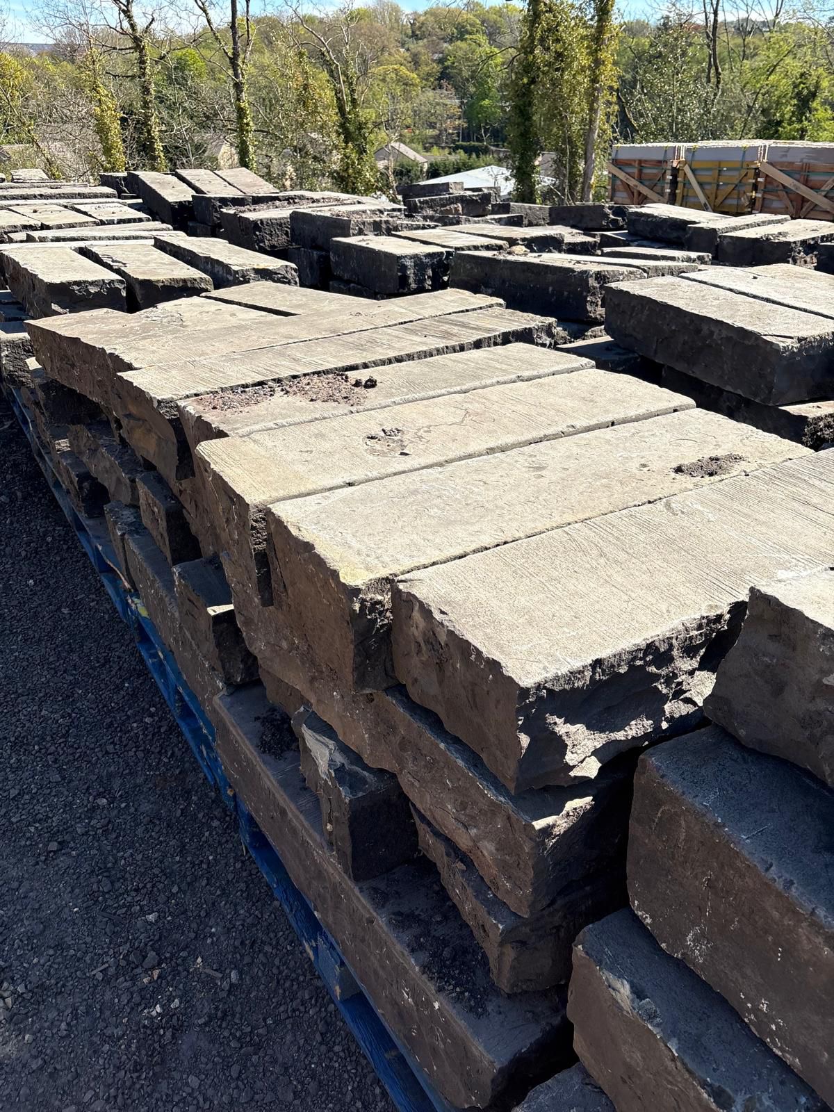 12" x 8" York Stone Kerbs/Edging - WM12442 - Image 3
