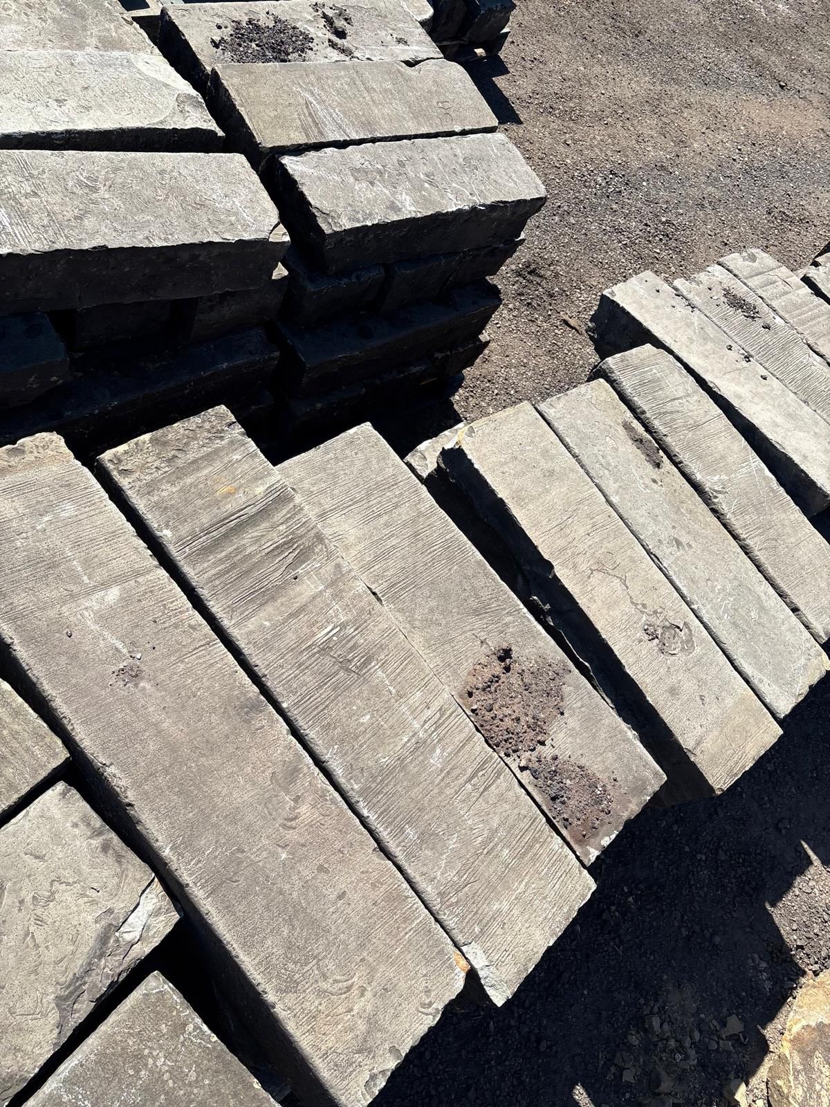 12" x 8" York Stone Kerbs/Edging - WM12442 - Image 10