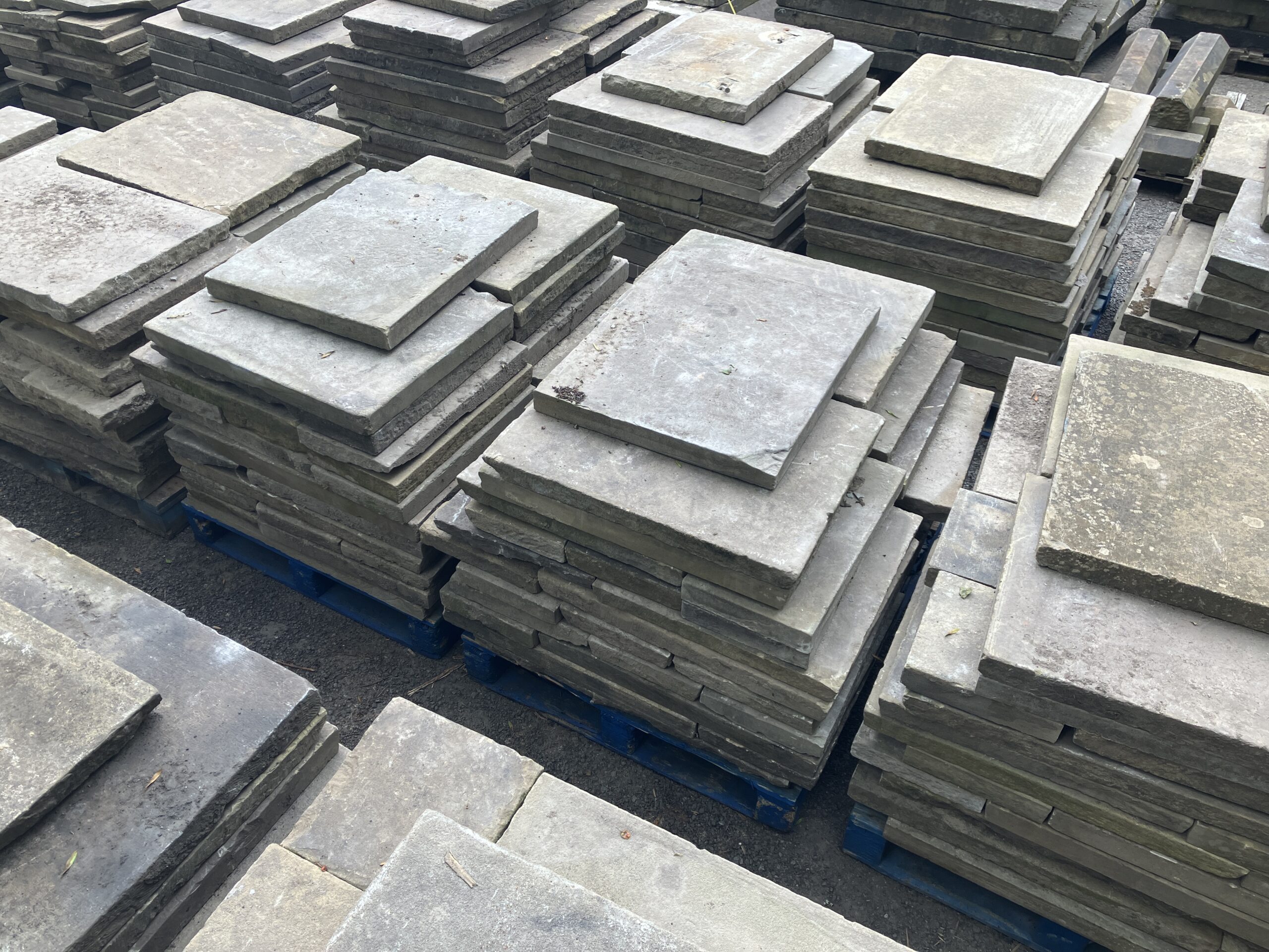 Reclaimed Yorkstone Paving Flags 'Queens Gardens, Hull' - WM12458 - Image 2