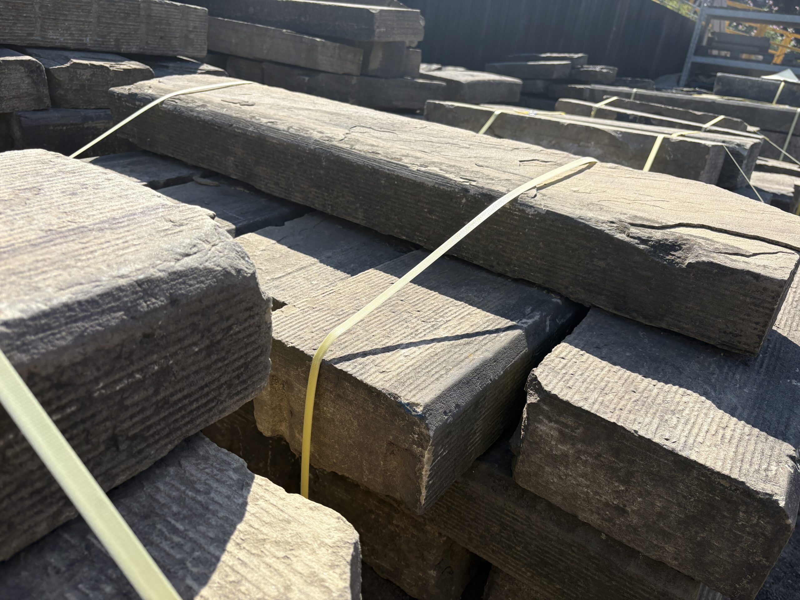 Reclaimed 5"x10" Sandstone Kerbs/Edging - WM12462 - Image 2