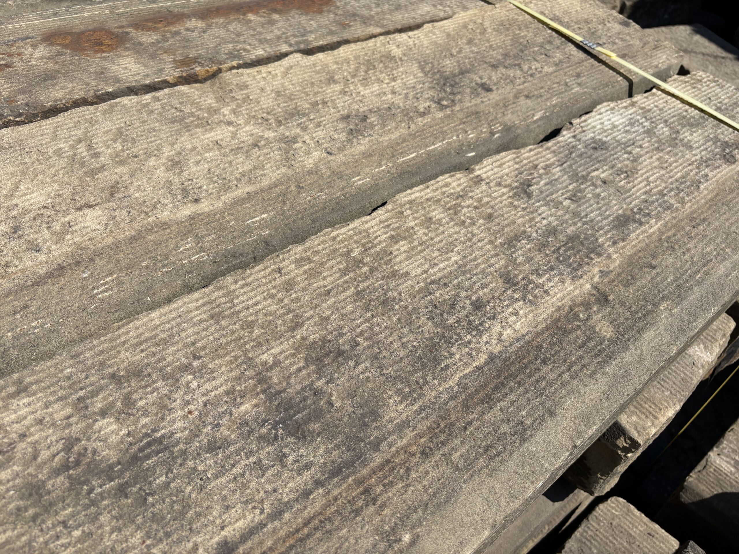 Reclaimed 5"x10" Sandstone Kerbs/Edging - WM12462 - Image 4